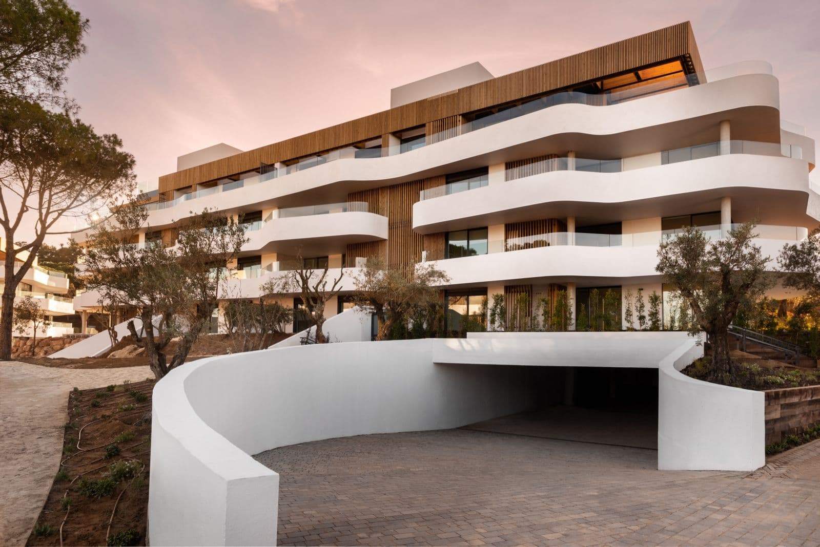 Village Verde, 22