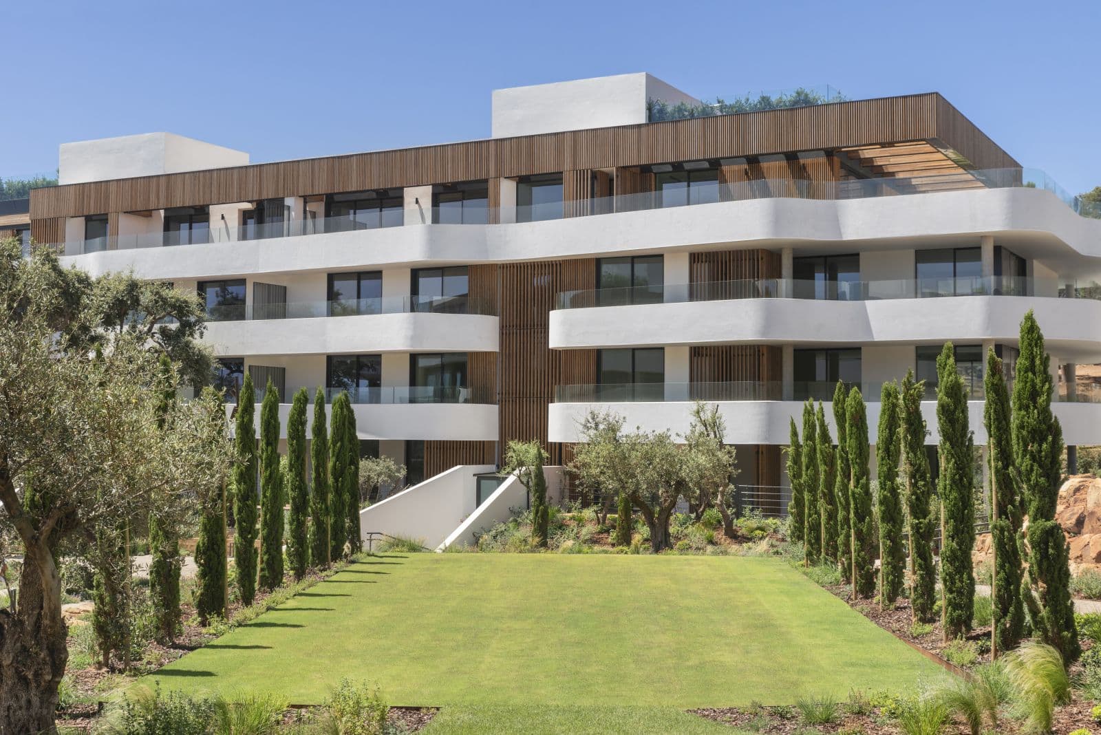 Village Verde, 23