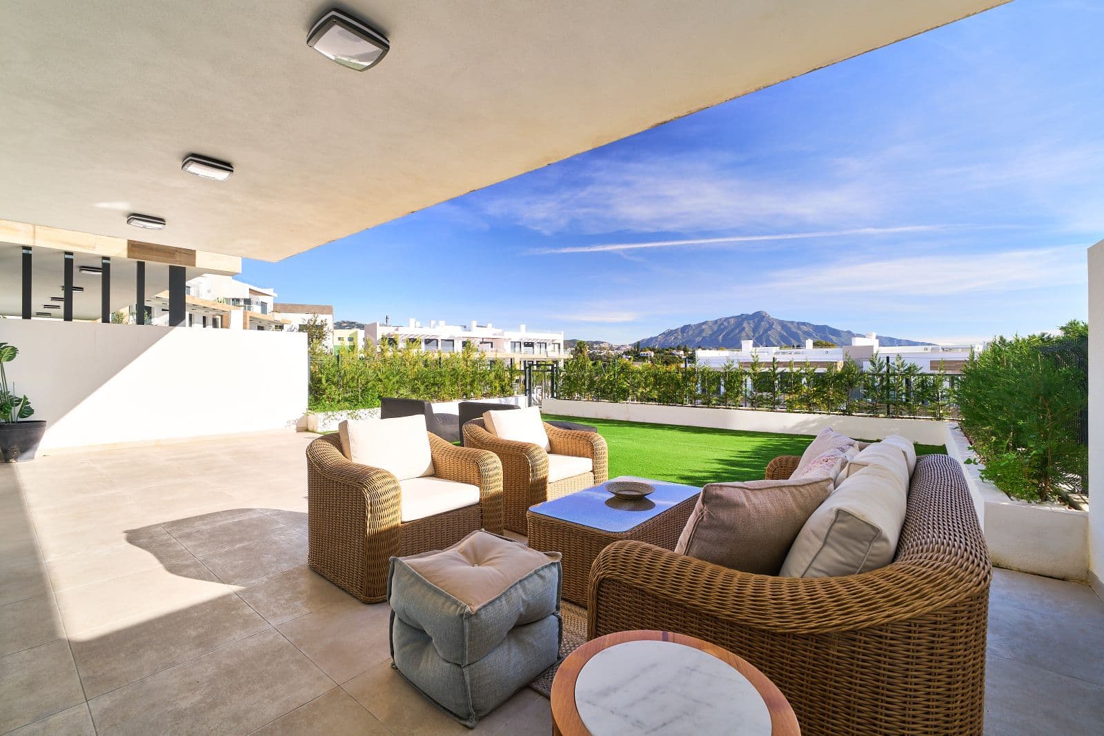 Atalaya Emotion Phase 1, 8