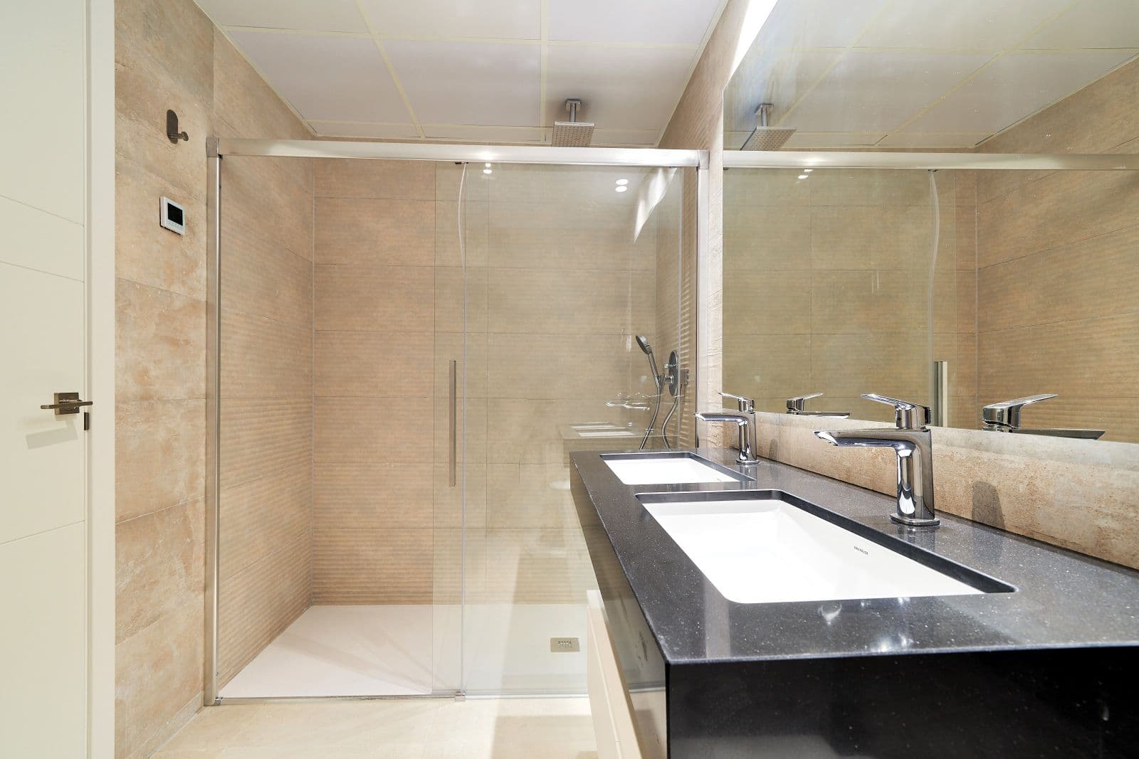 Higueron Bay Residences, 13