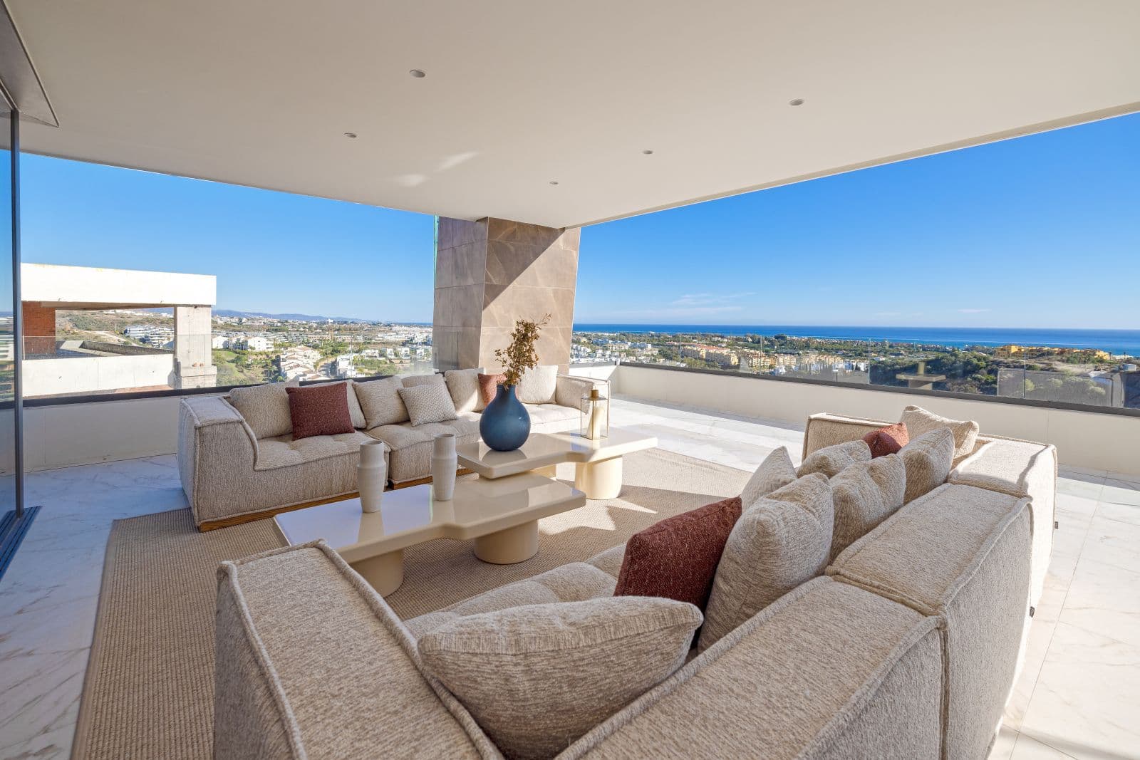 Balcon del Mediterraneo, Estepona