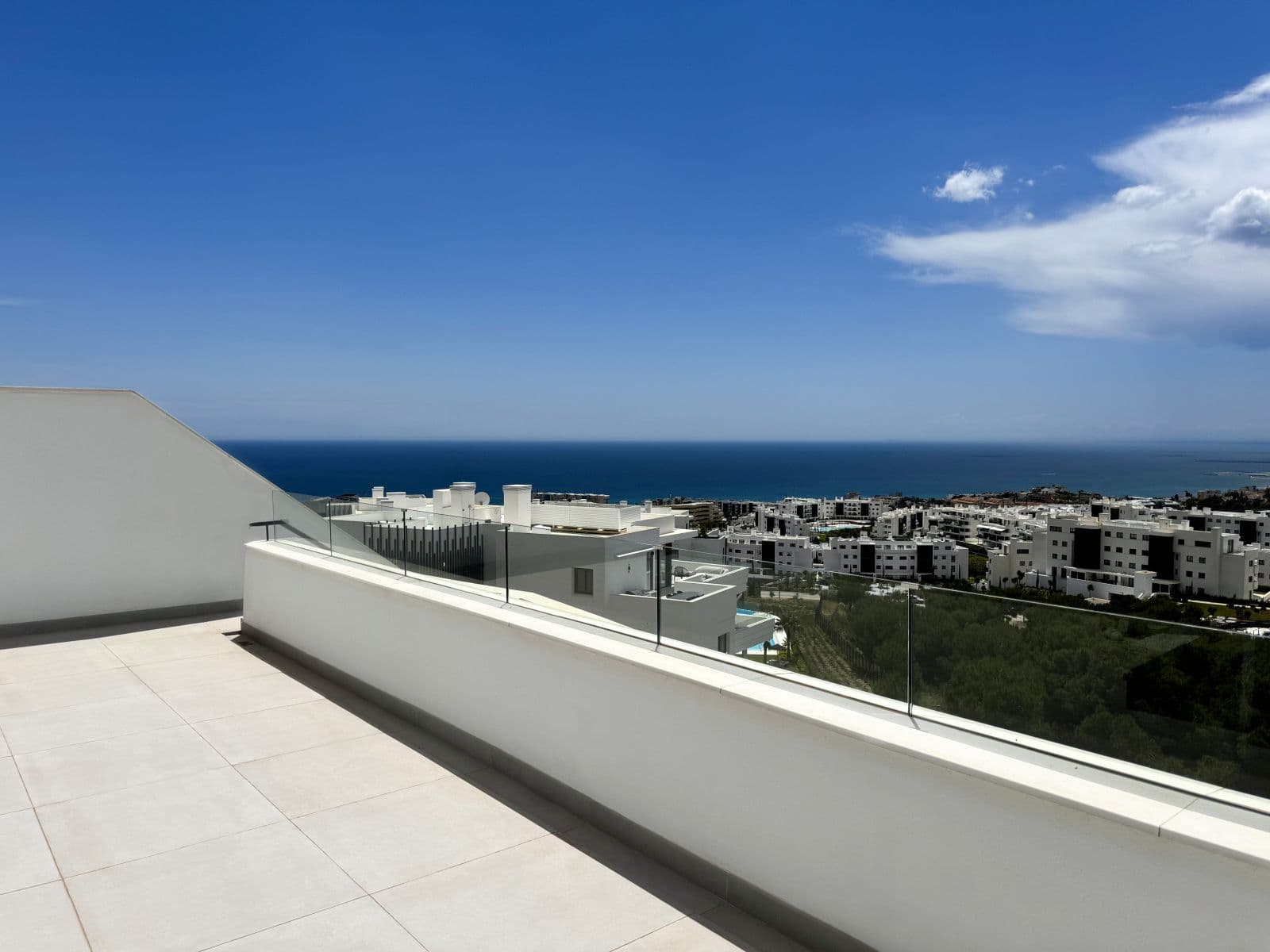 Higueron West, 3