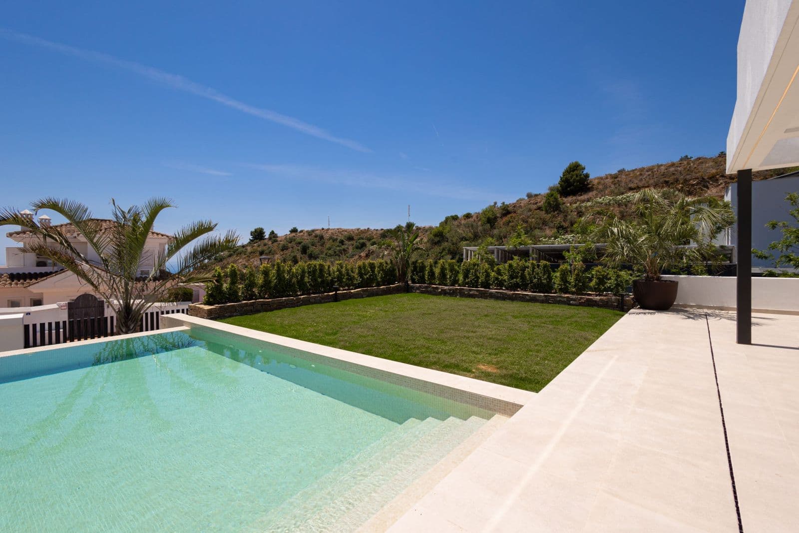 Higueron Hills Collection, 26