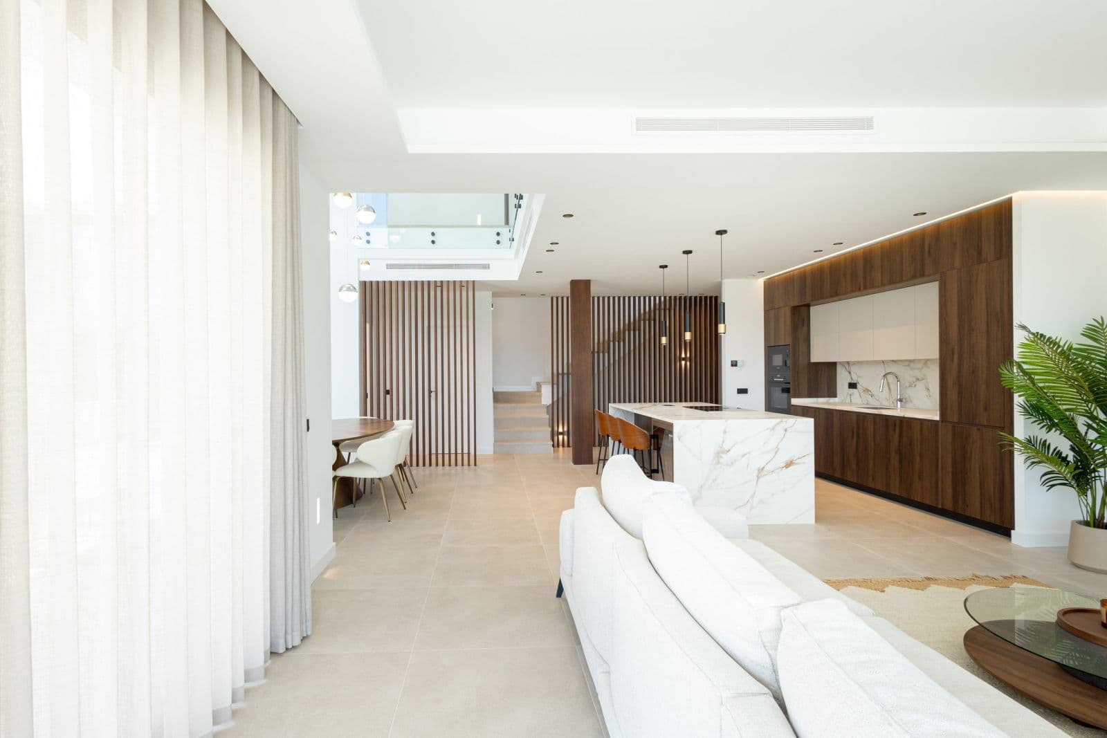 Higueron Hills Collection, 6