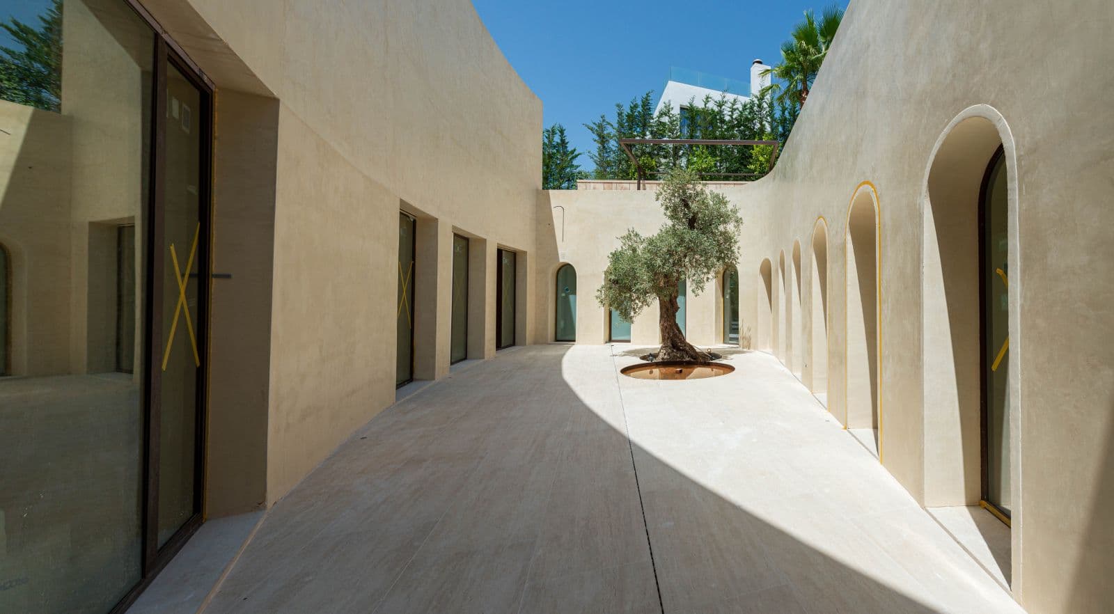 Villa Infinity, 22