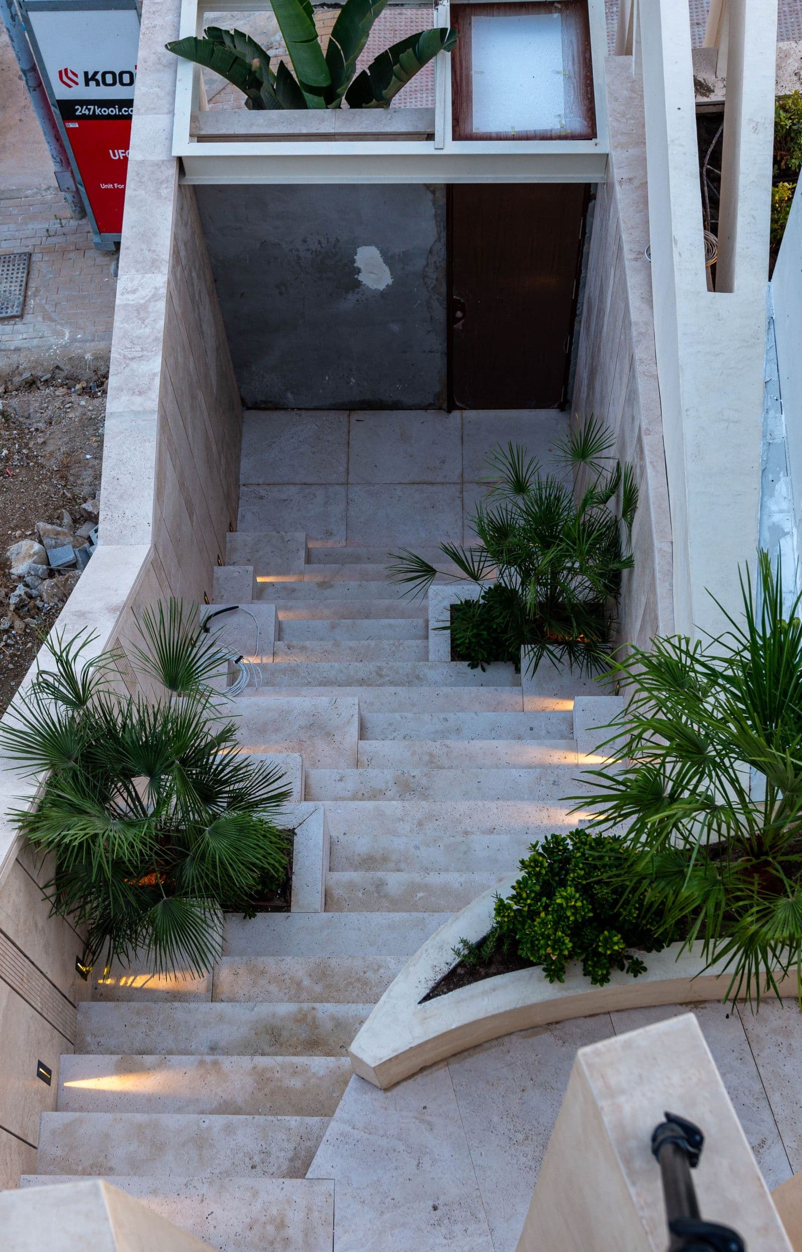Villa Infinity, 26
