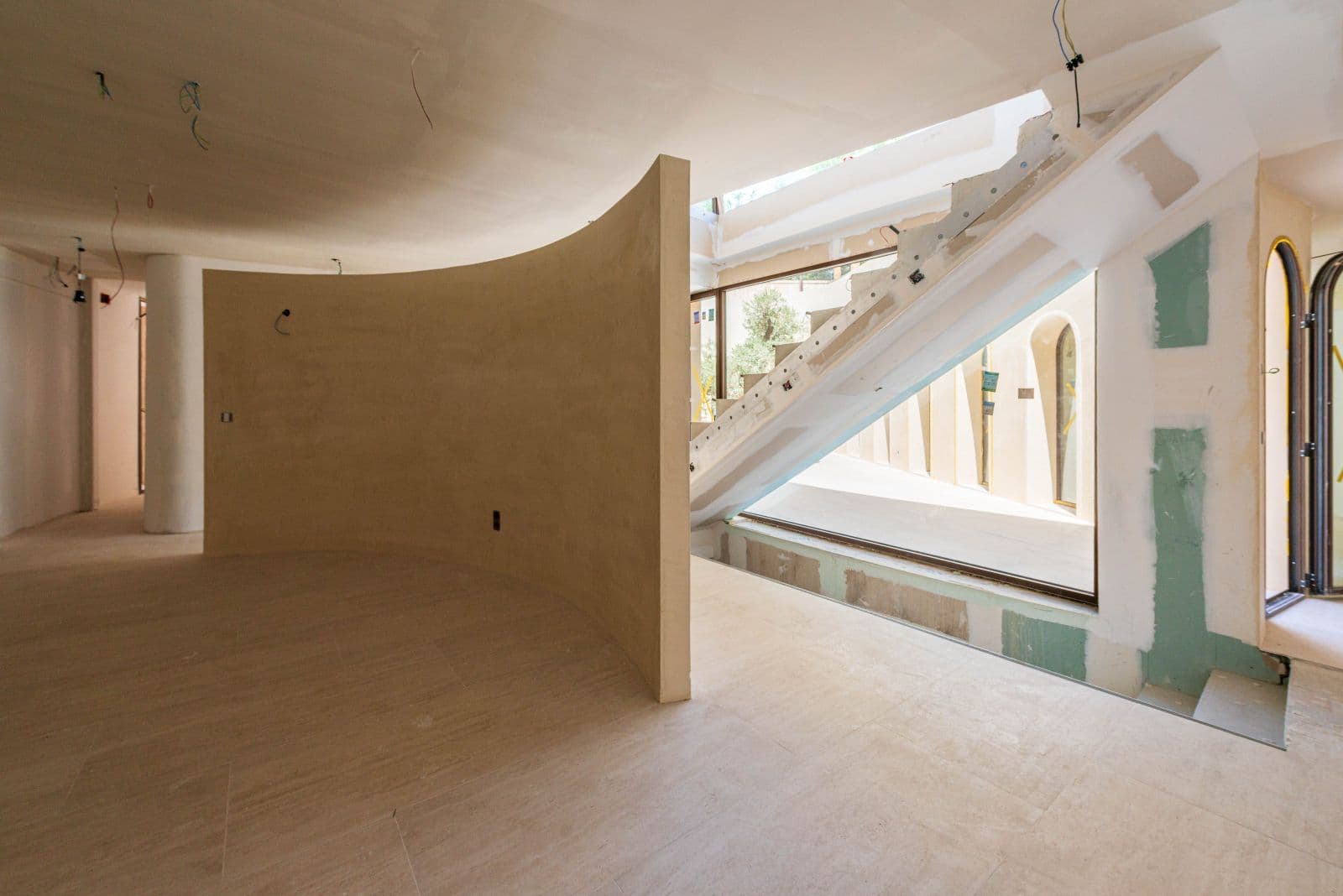 Villa Infinity, 5