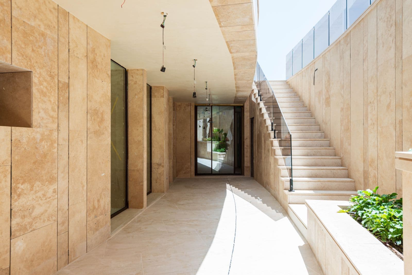 Villa Infinity, 7