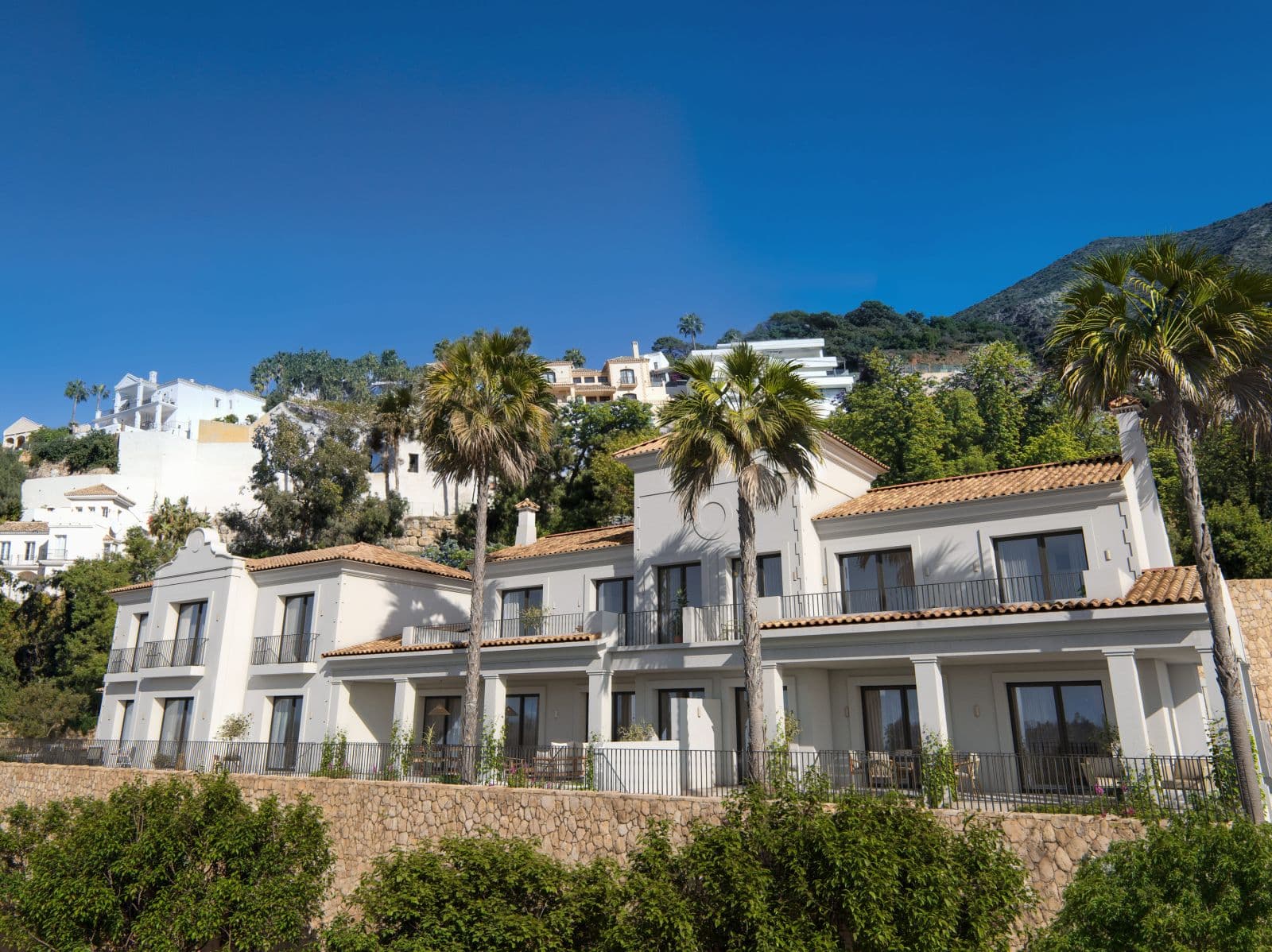 The Views Residences, Istán