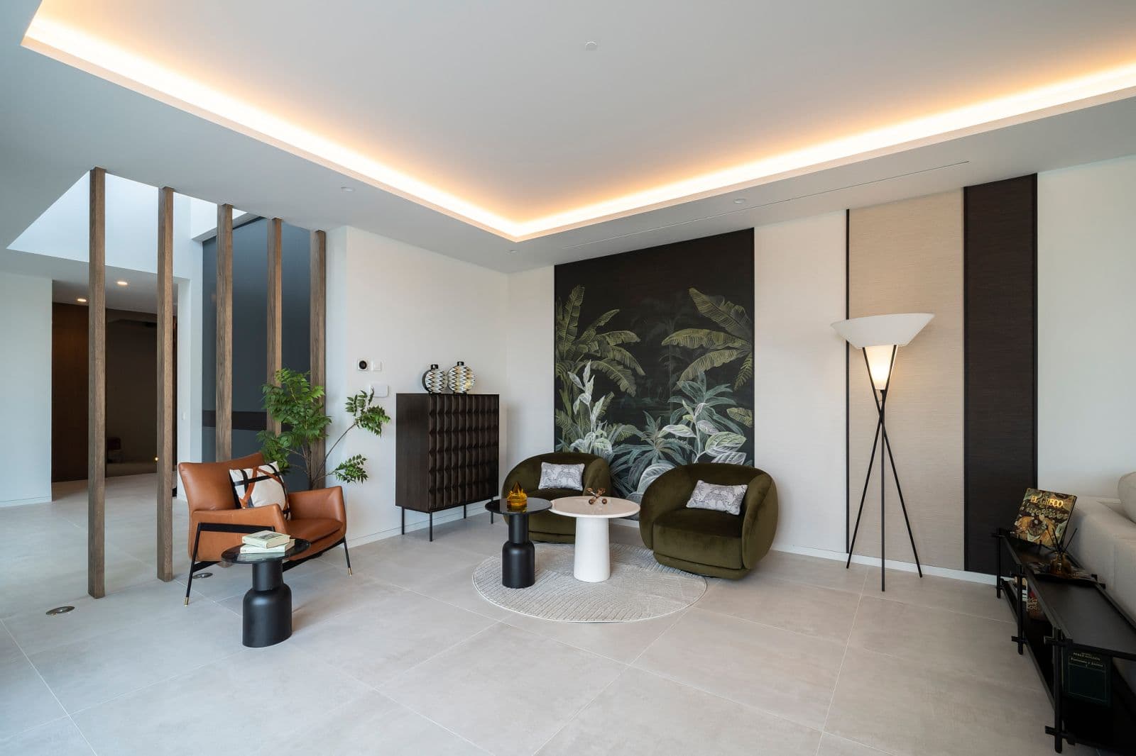 Villa Esmeralda, 4
