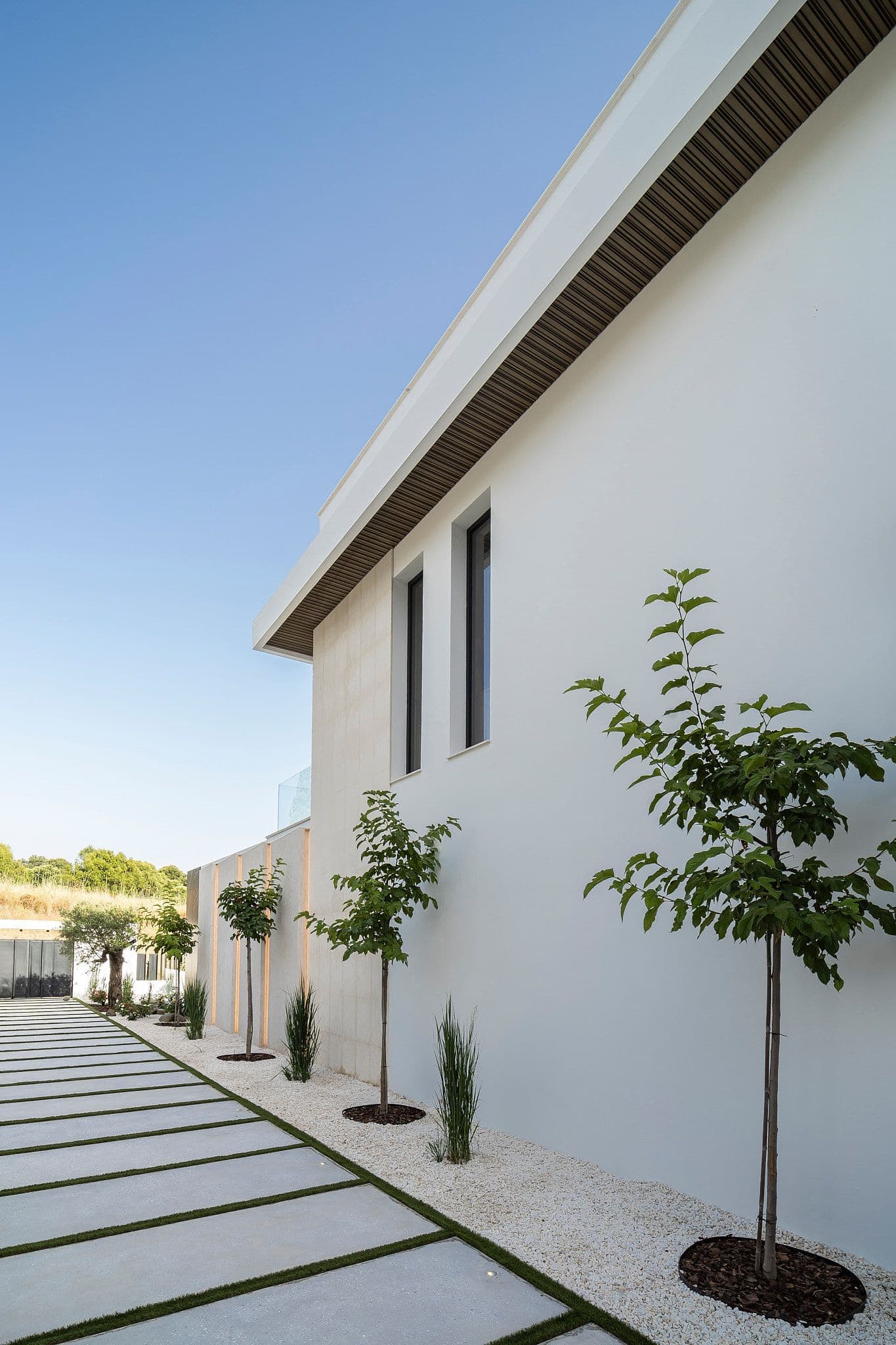 Villa Esmeralda, 58