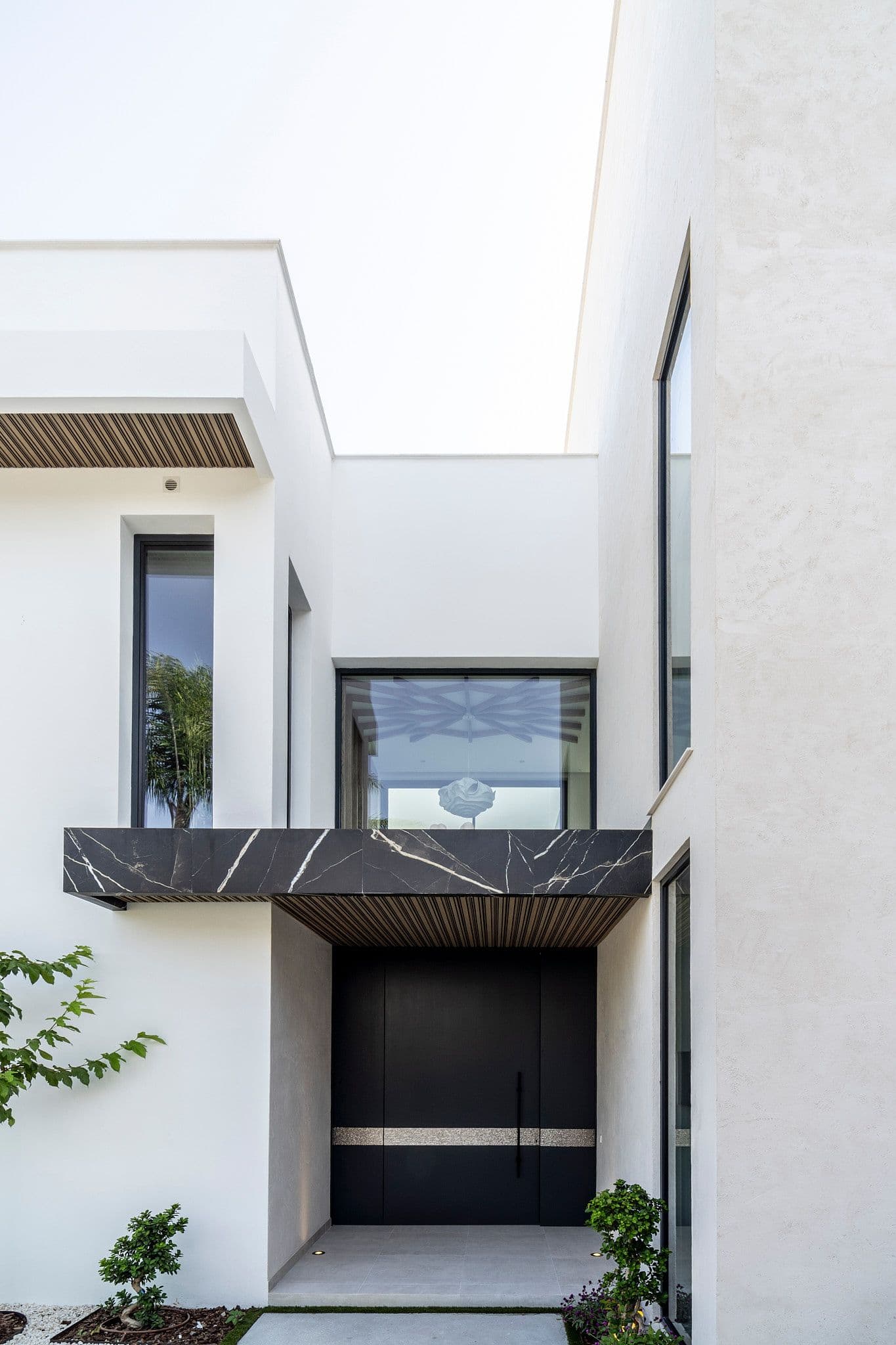 Villa Esmeralda, 60