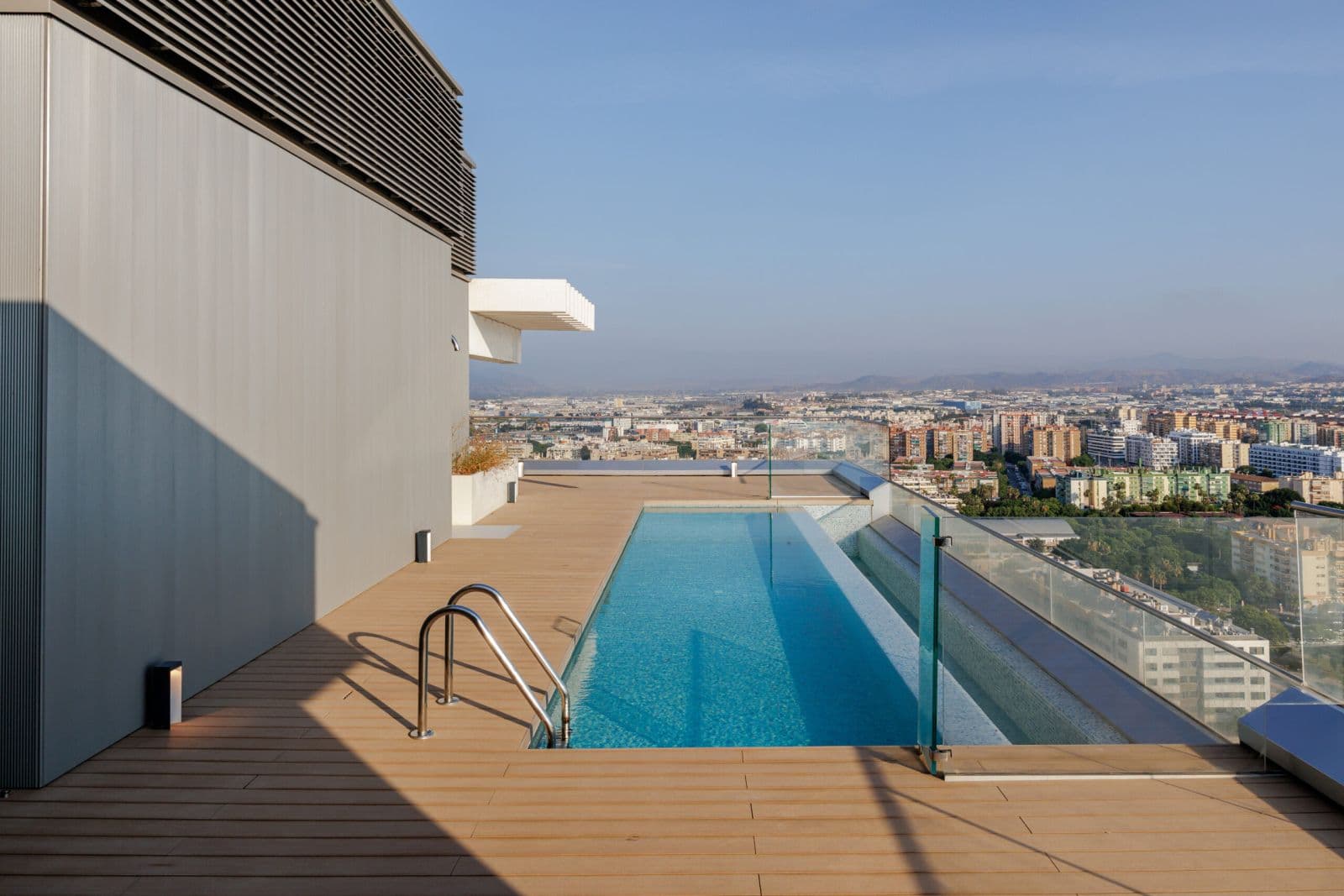 Malaga Towers - Key Ready, 58