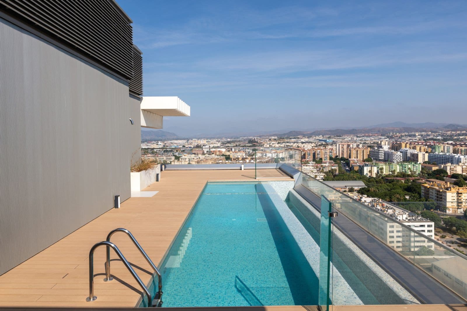 Malaga Towers - Key Ready, 67