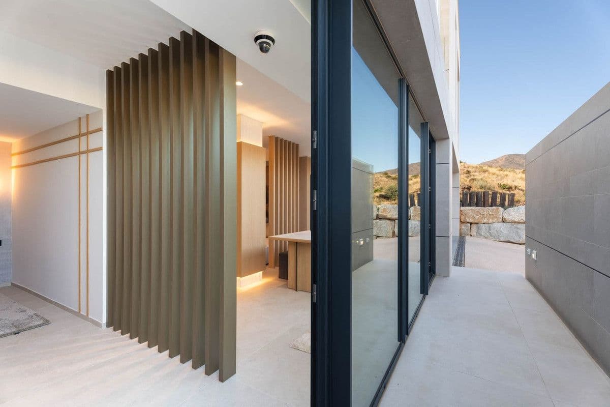 Tree Villas, 12