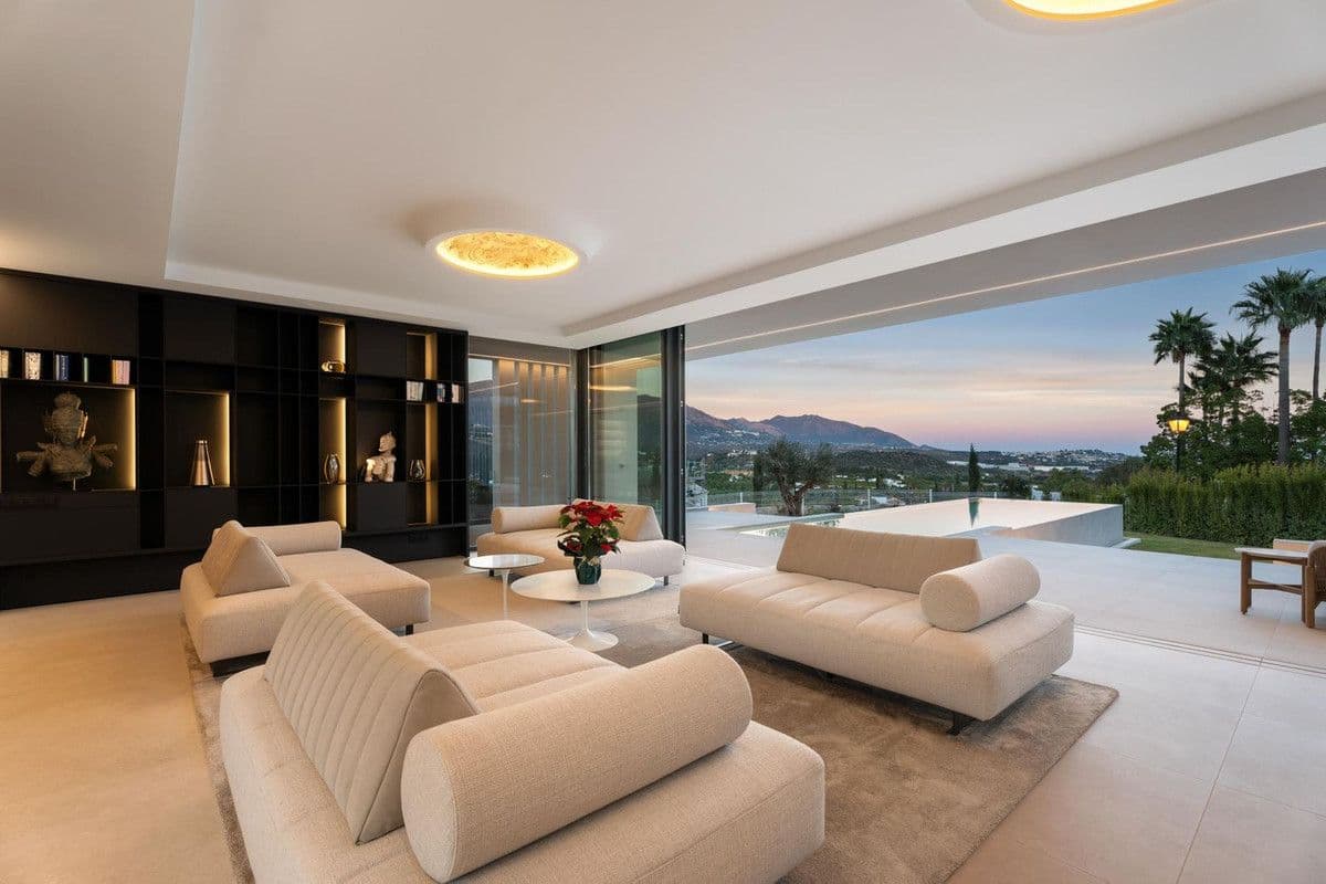 Tree Villas, 71