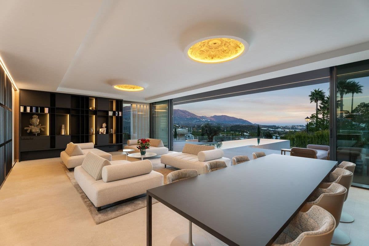 Tree Villas, 72