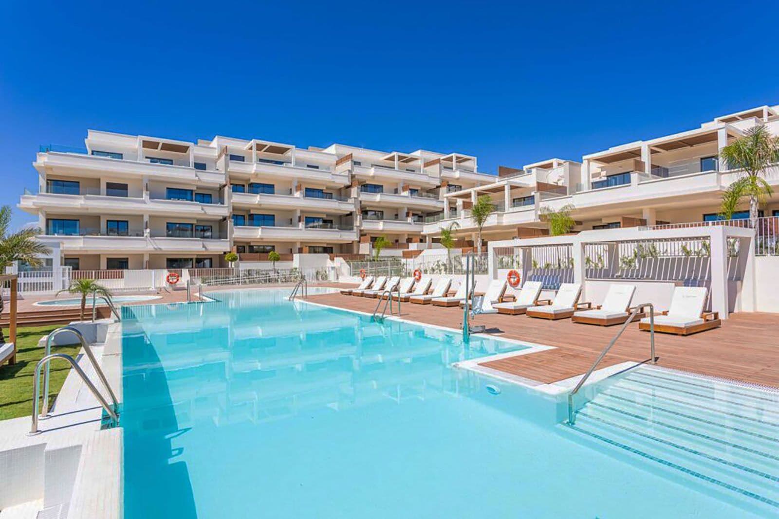 Middle Floor Apartment in La Cala de Mijas, Mijas