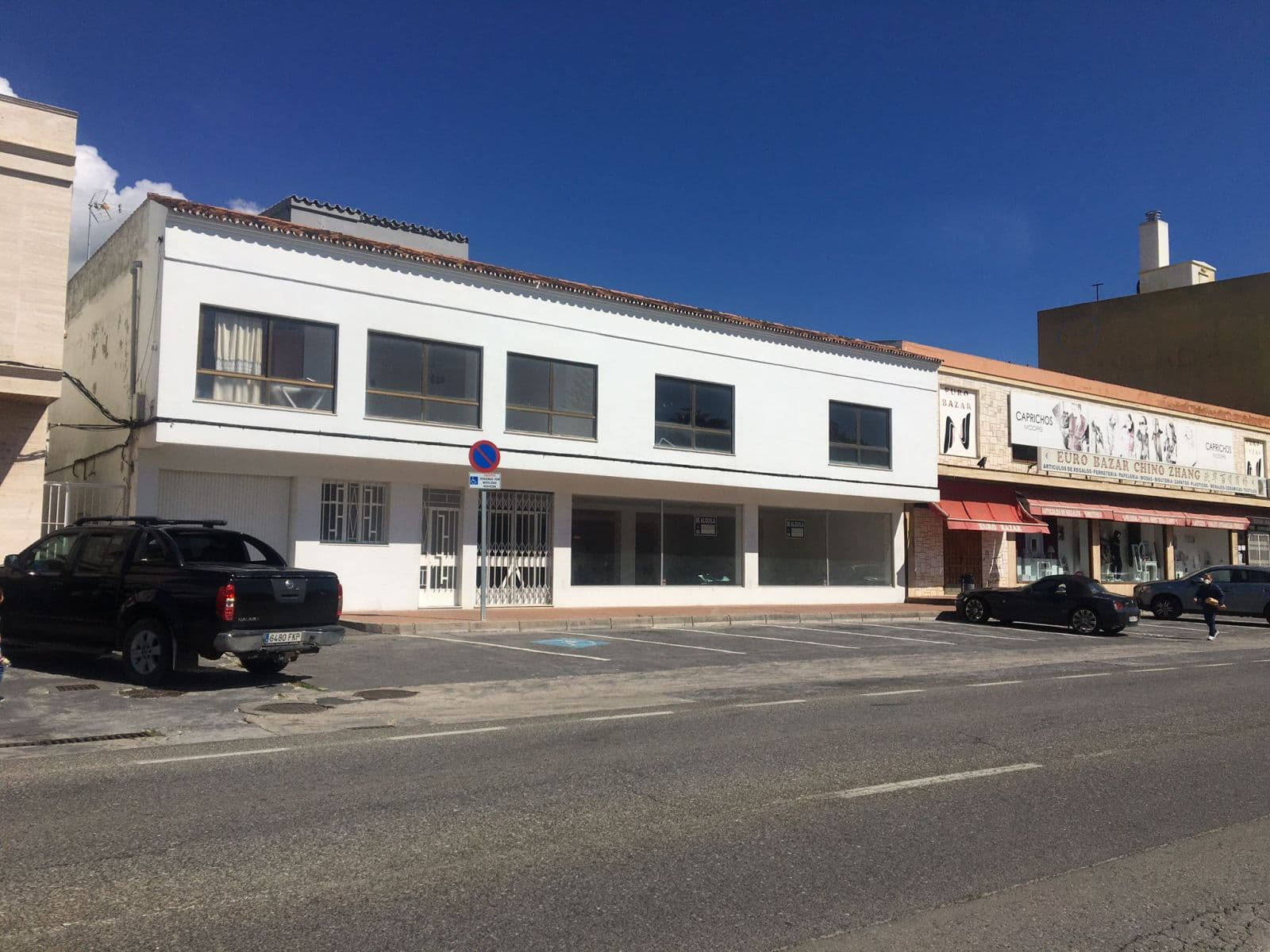 Business in San Roque, San Roque