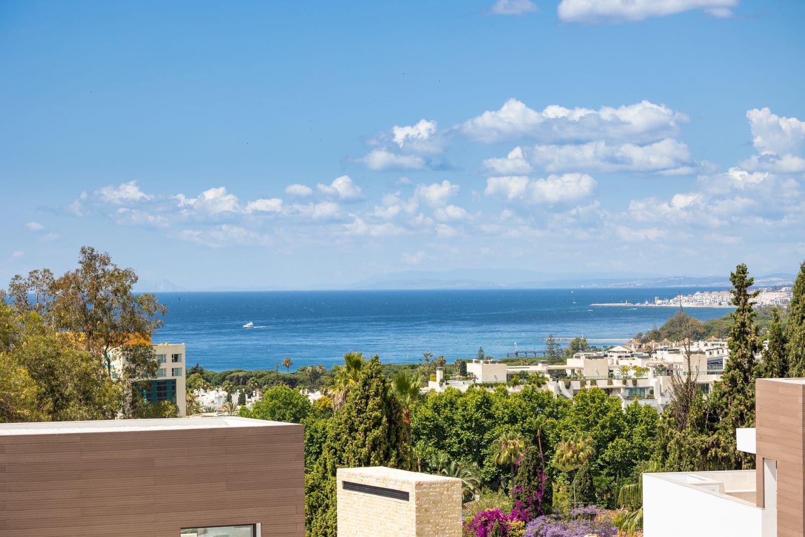 Detached Villa in The Golden Mile, Marbella
