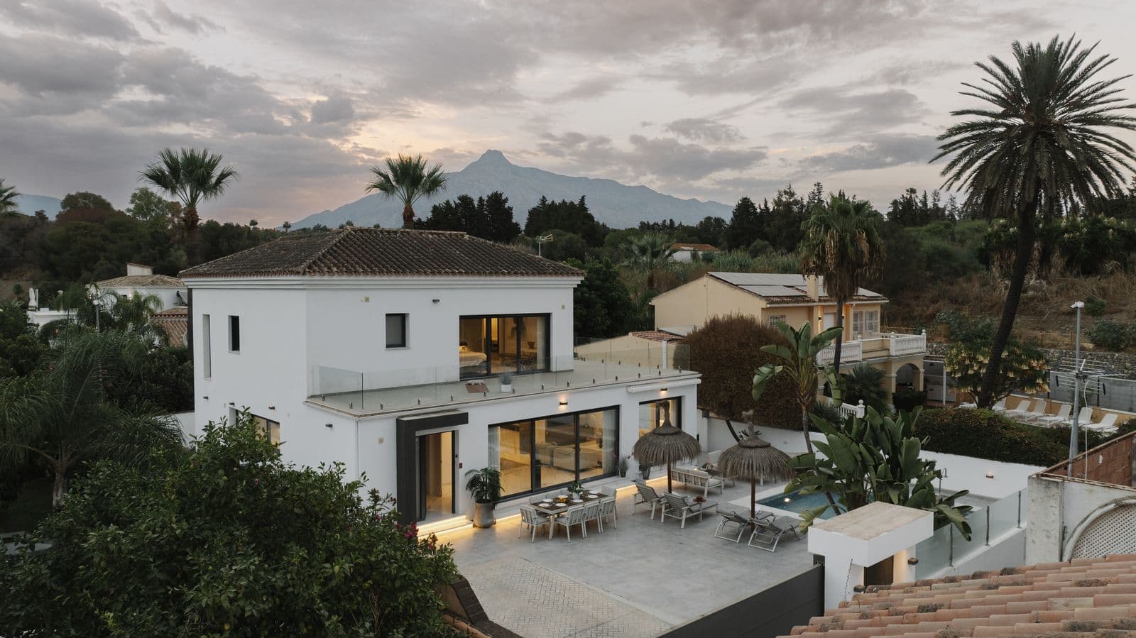Detached Villa in Nueva Andalucía, Nueva Andalucía