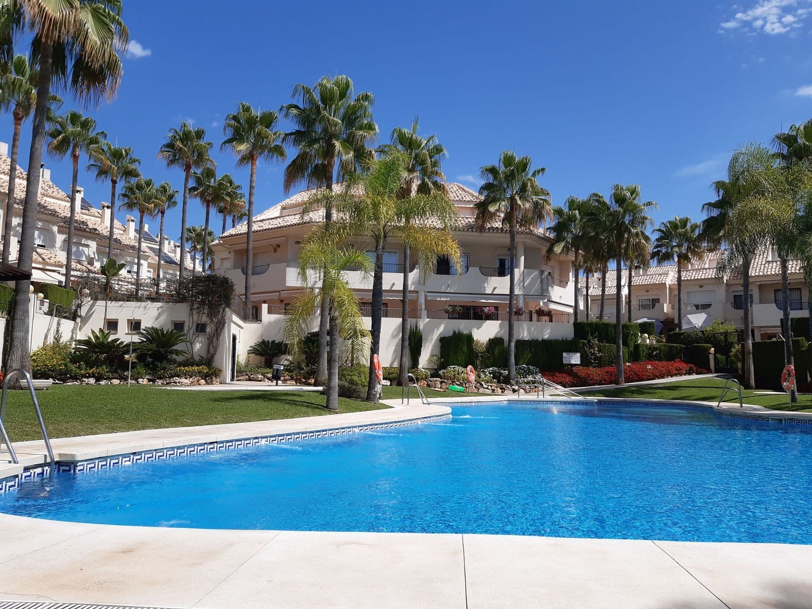 Townhouse in Las Chapas, Marbella East