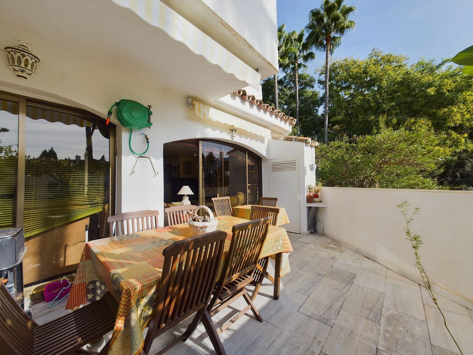 Middle Floor Apartment in Elviria, Marbella East