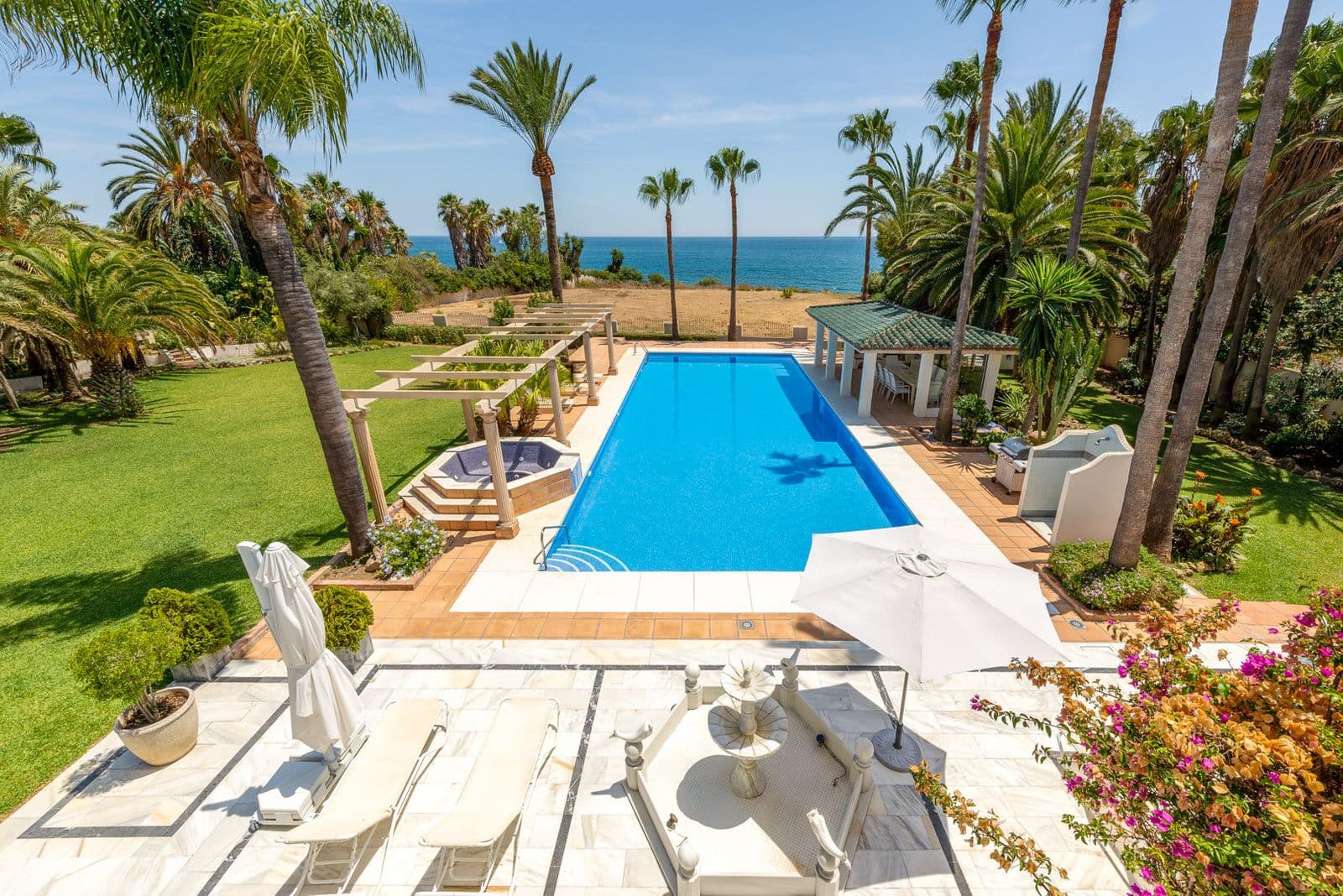 Detached Villa in Estepona, Estepona
