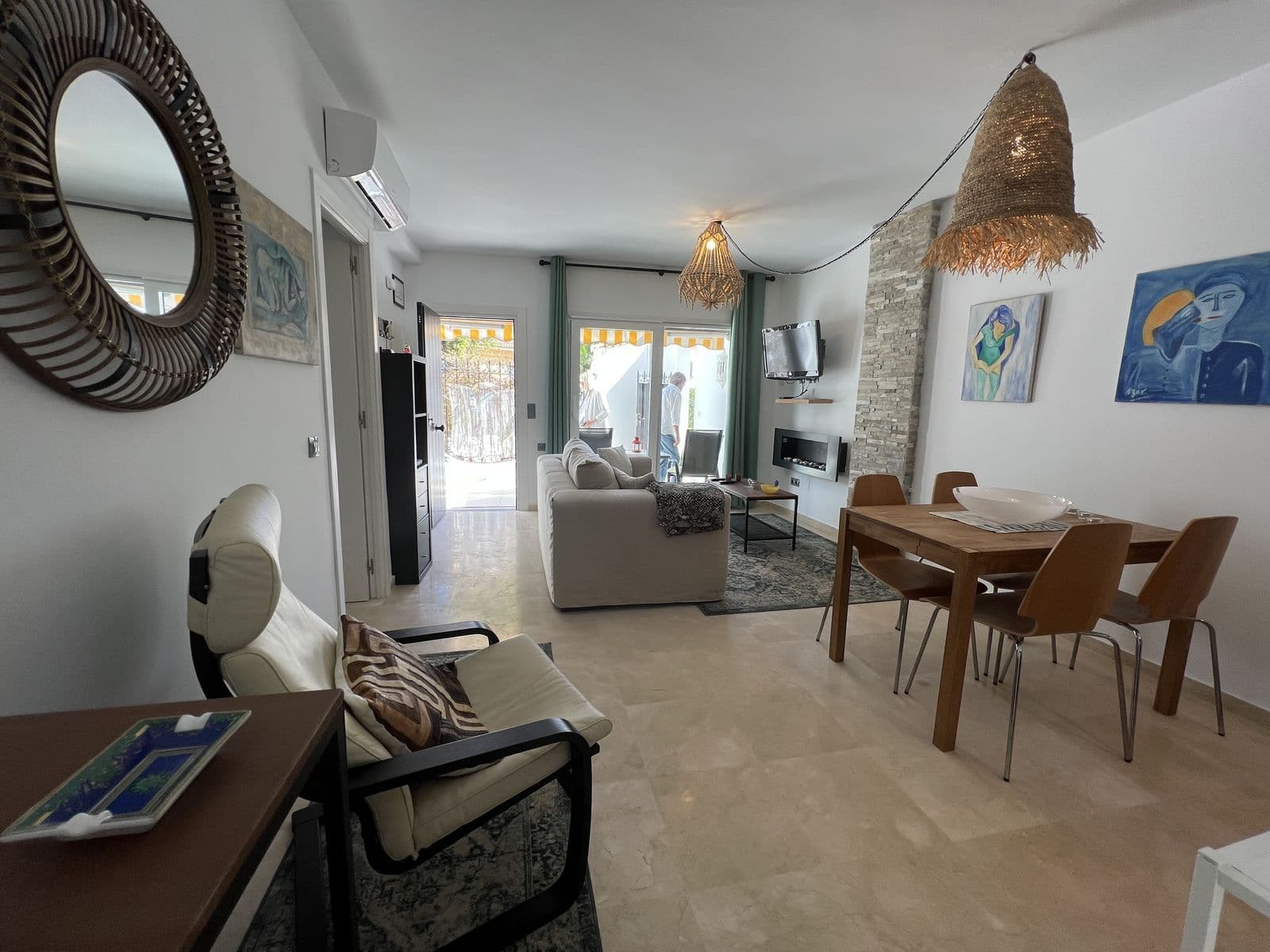 Ground Floor Apartment in Puerto de Cabopino, Marbella East