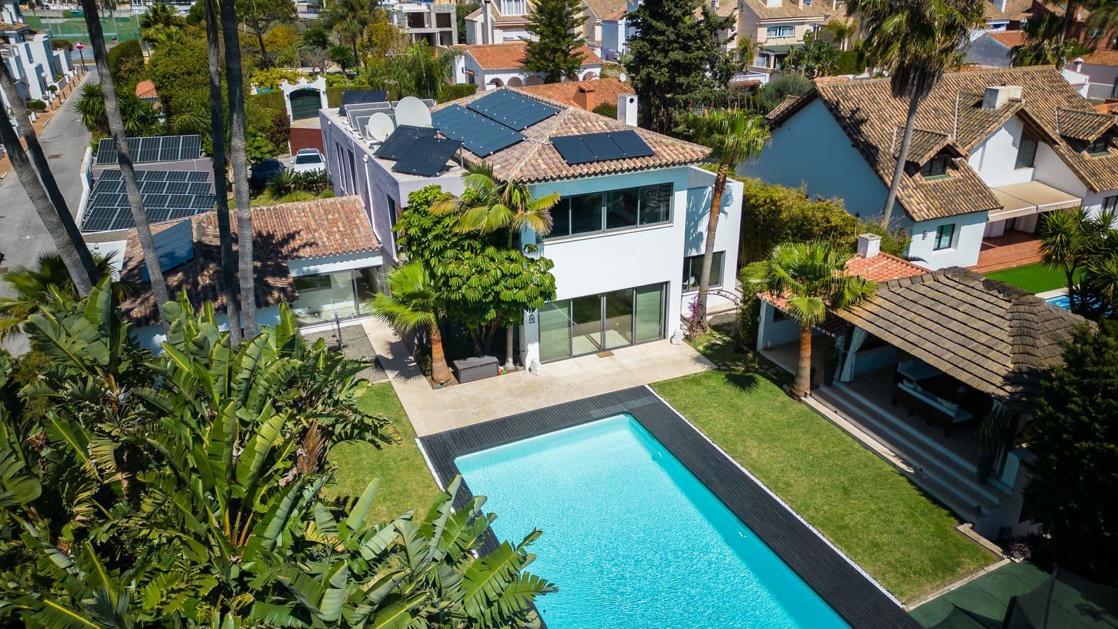 Detached Villa in Costalita, Estepona