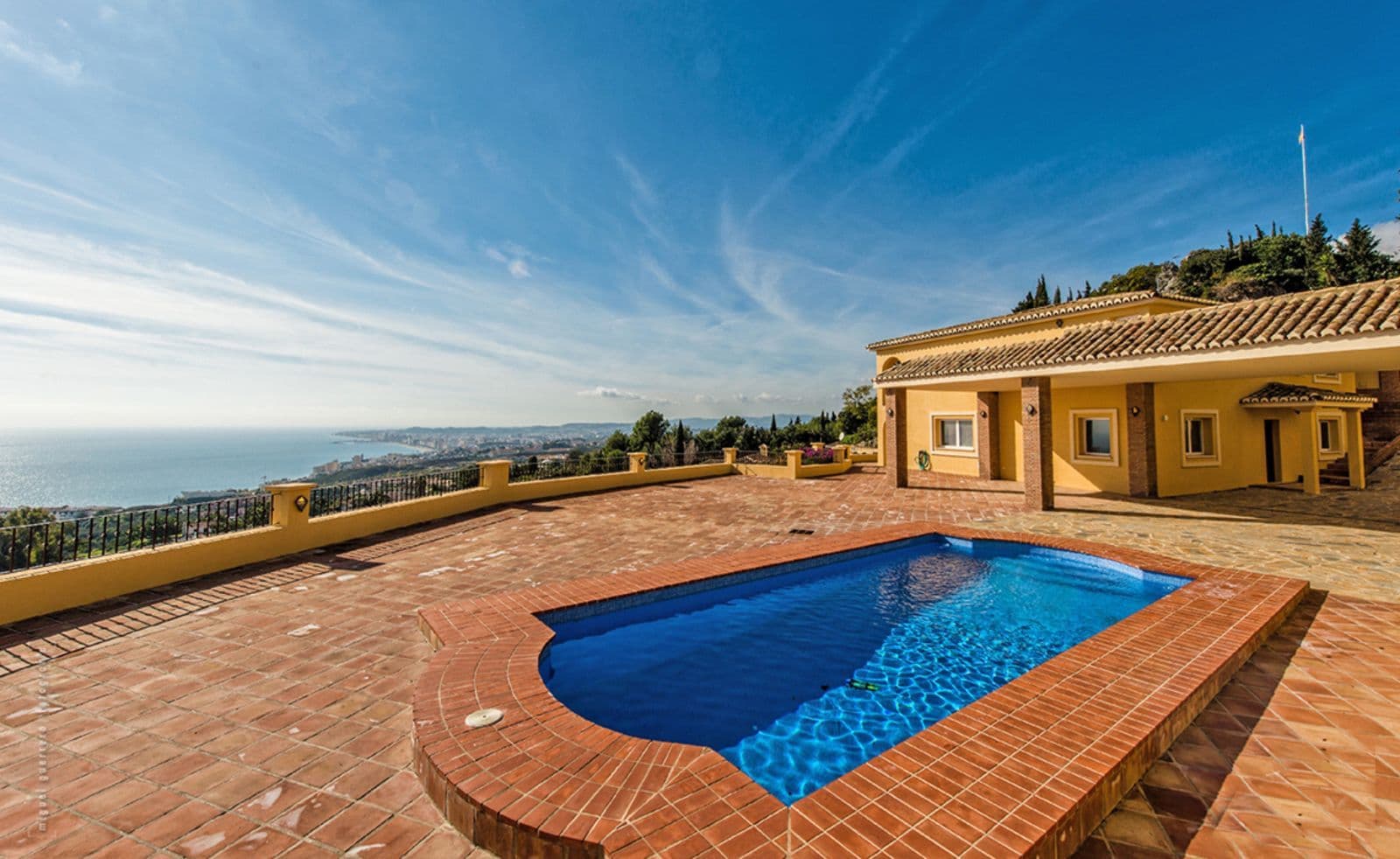 Detached Villa in Benalmadena, Benalmádena