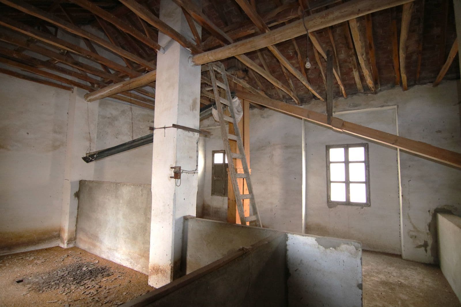 Warehouse in Coín, Coín