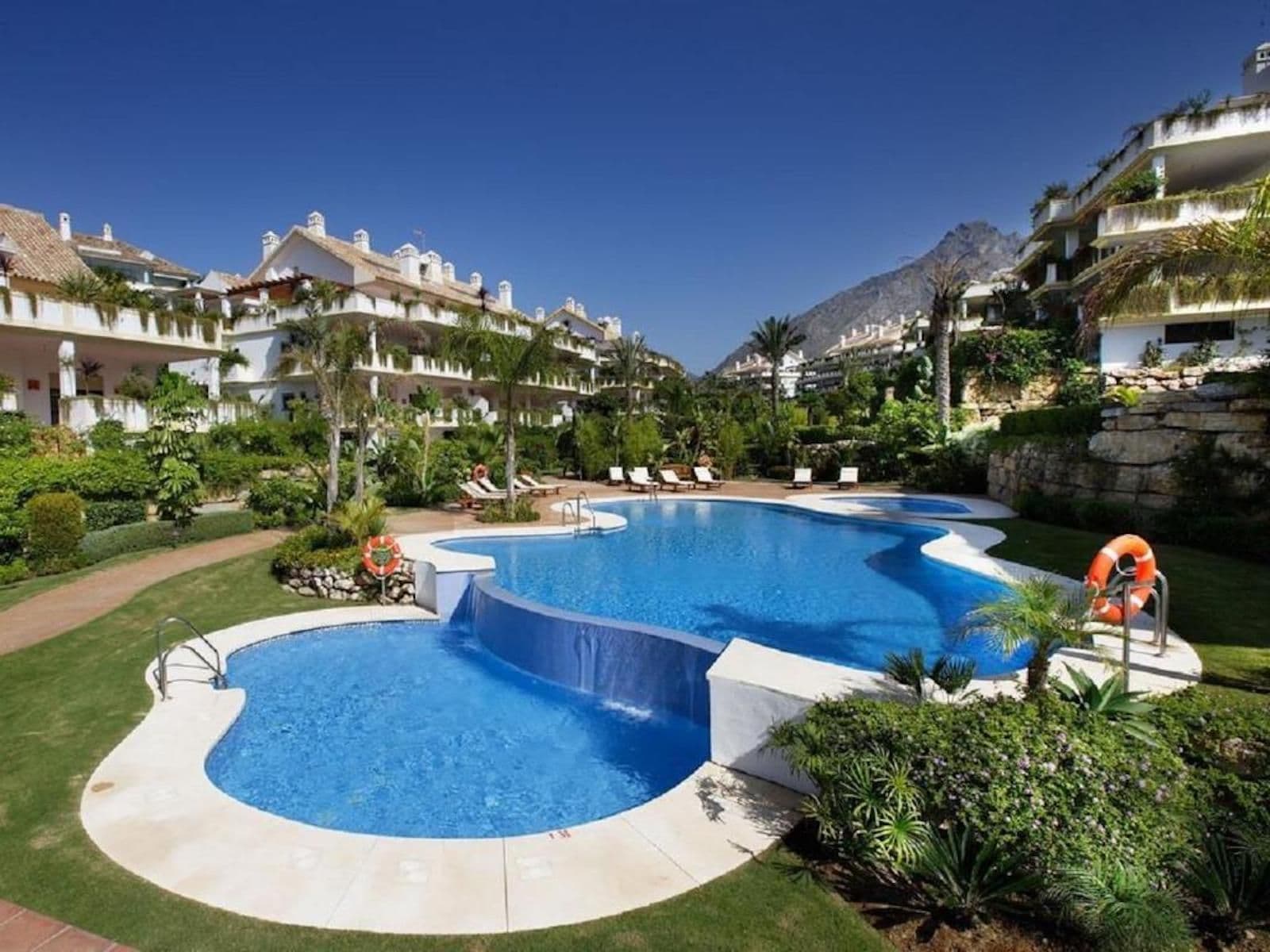 Penthouse Duplex in The Golden Mile, Marbella