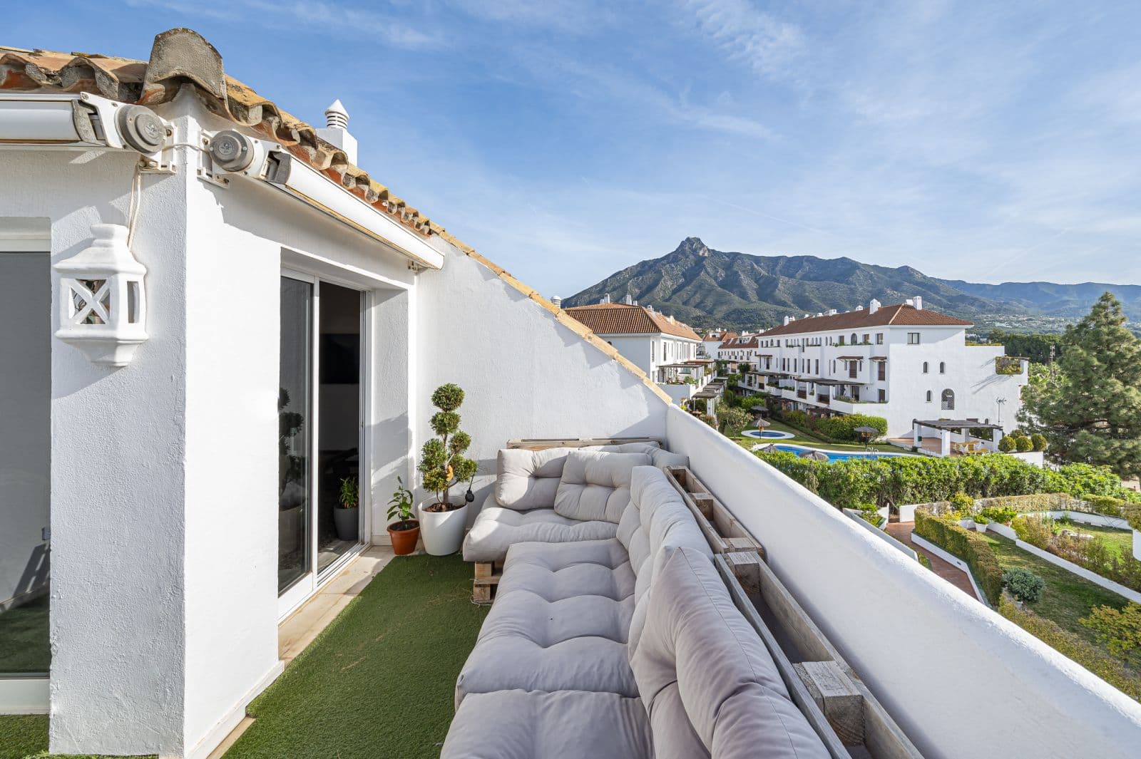 Penthouse in The Golden Mile, Marbella