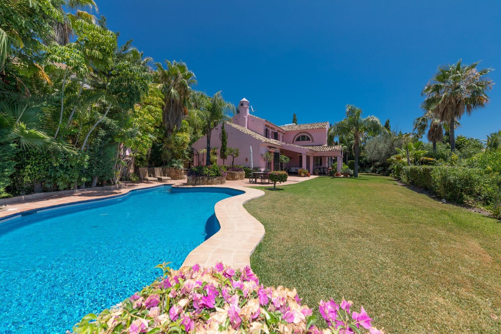 Detached Villa in Benahavís, Benahavís
