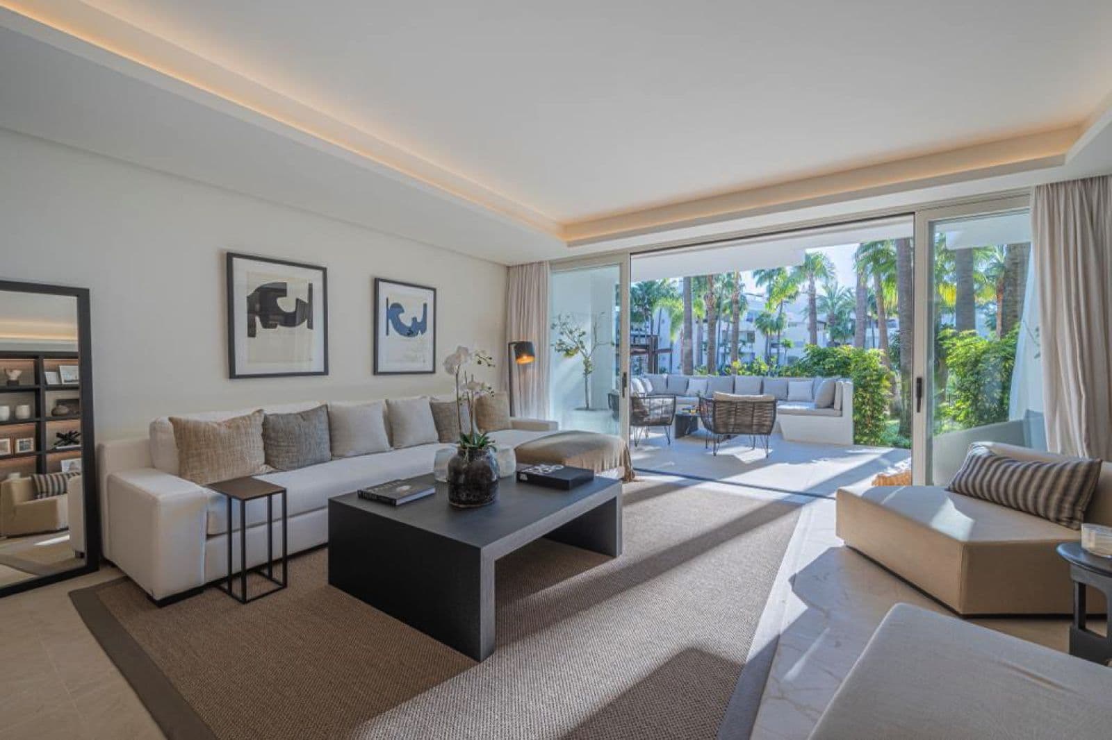 Ground Floor Apartment in The Golden Mile, Marbella