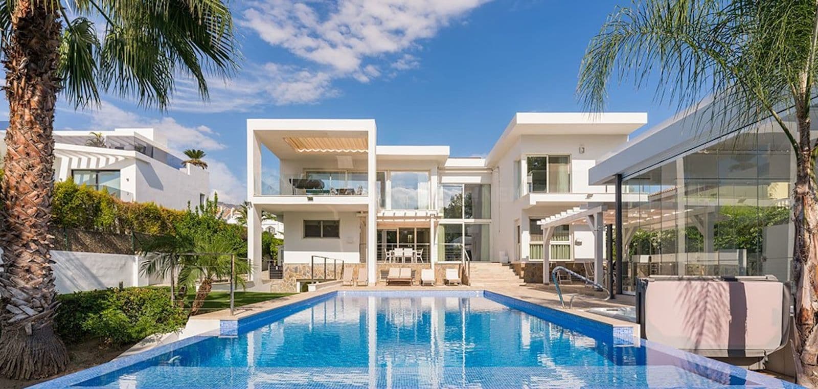 Detached Villa in Nueva Andalucía, Nueva Andalucía