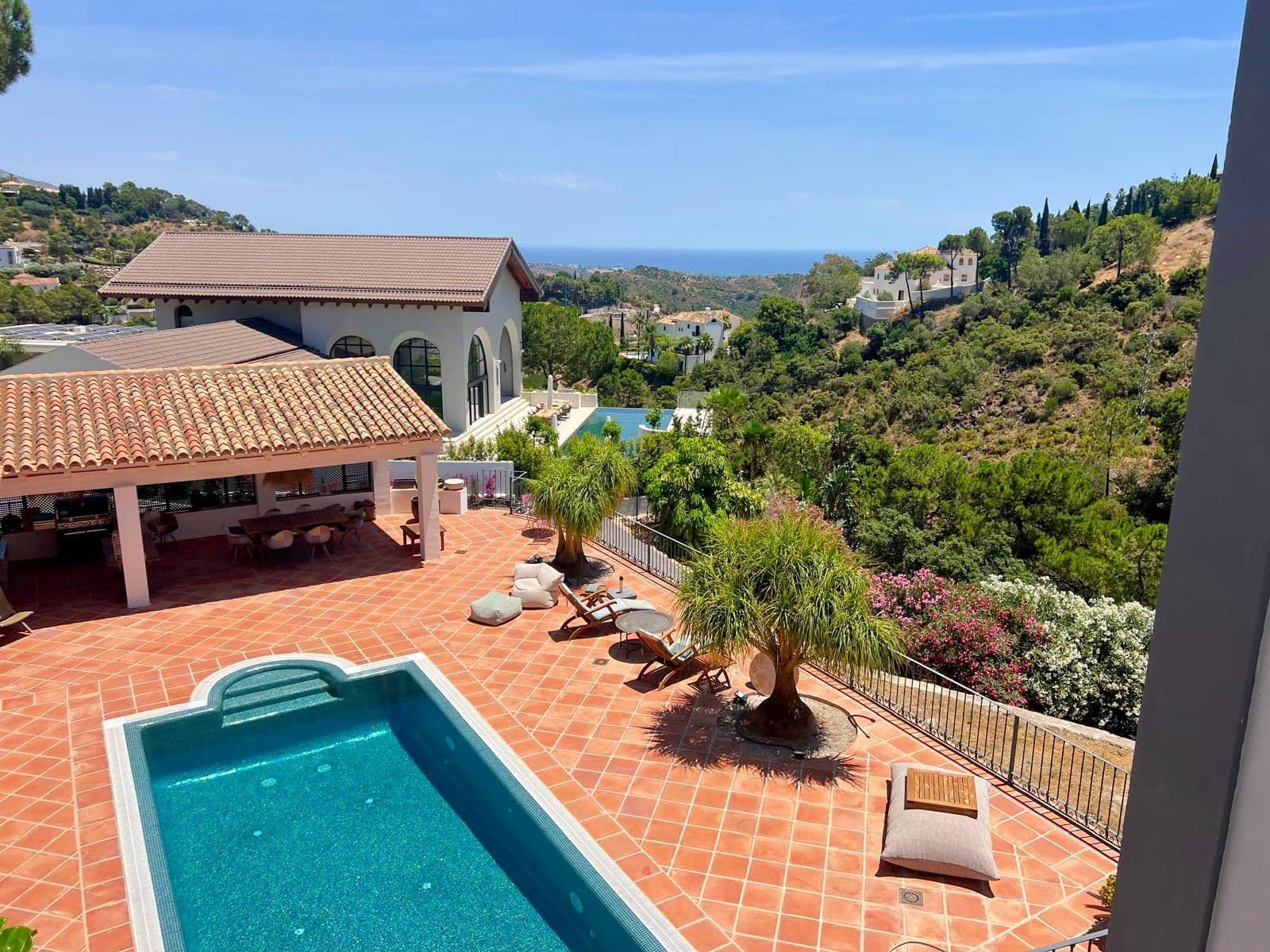 Detached Villa in El Madroñal, Benahavís