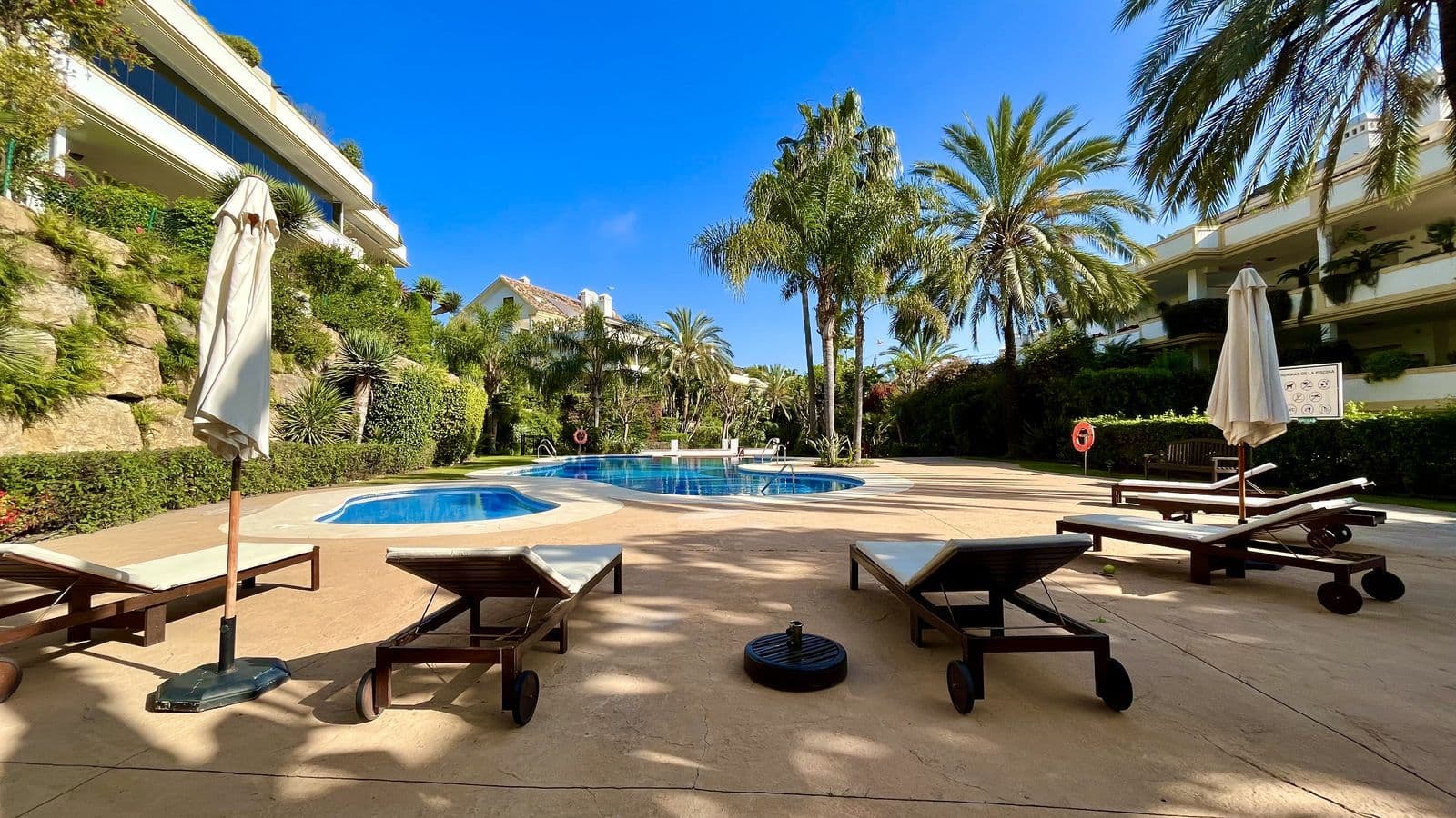 Ground Floor Apartment in The Golden Mile, Marbella