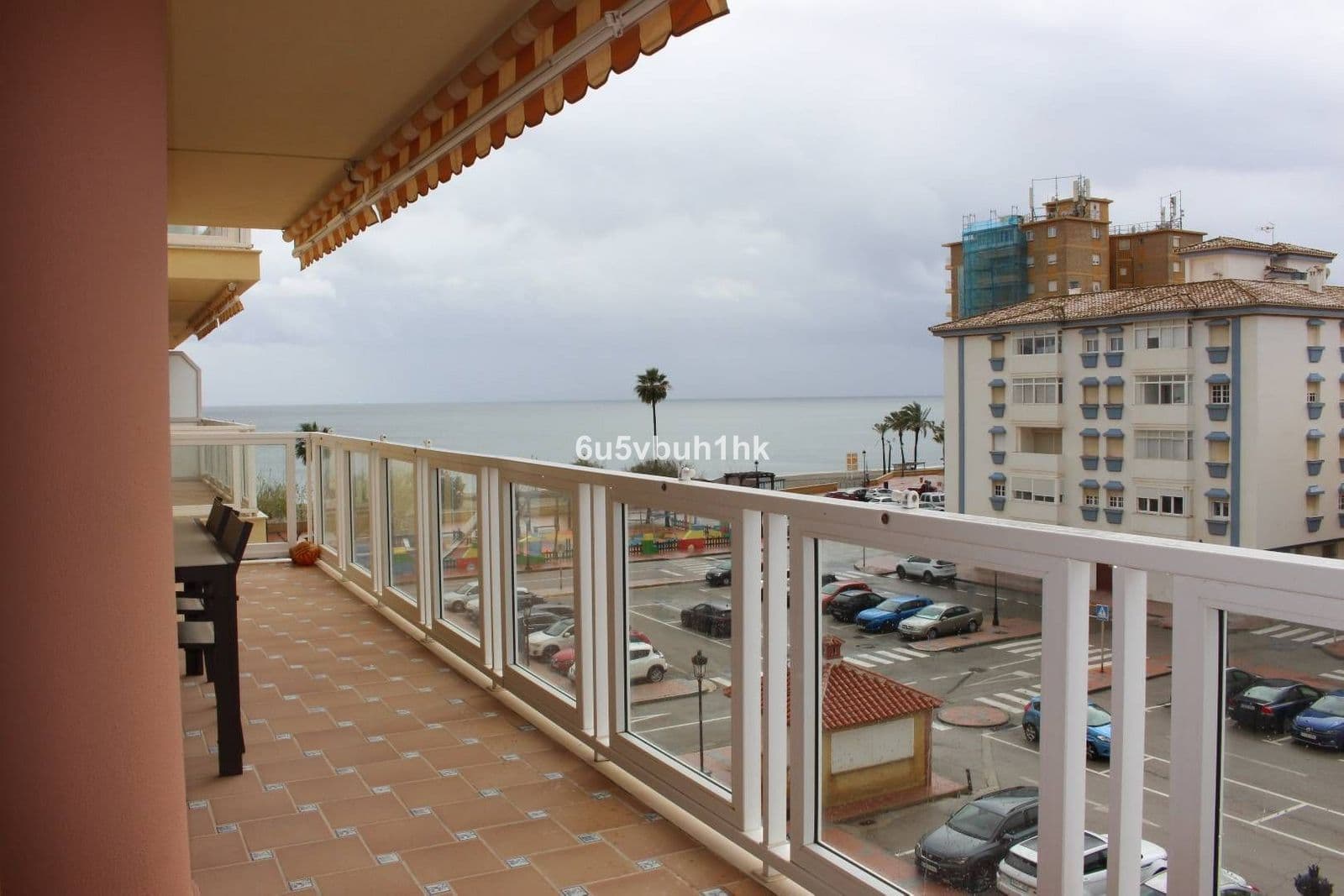 Middle Floor Apartment in Manilva, Manilva