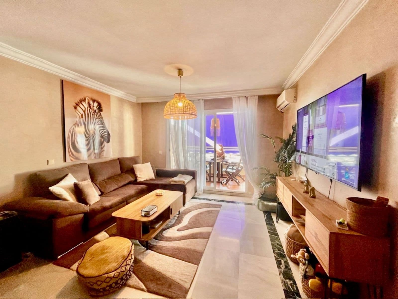 Middle Floor Apartment in The Golden Mile, Marbella