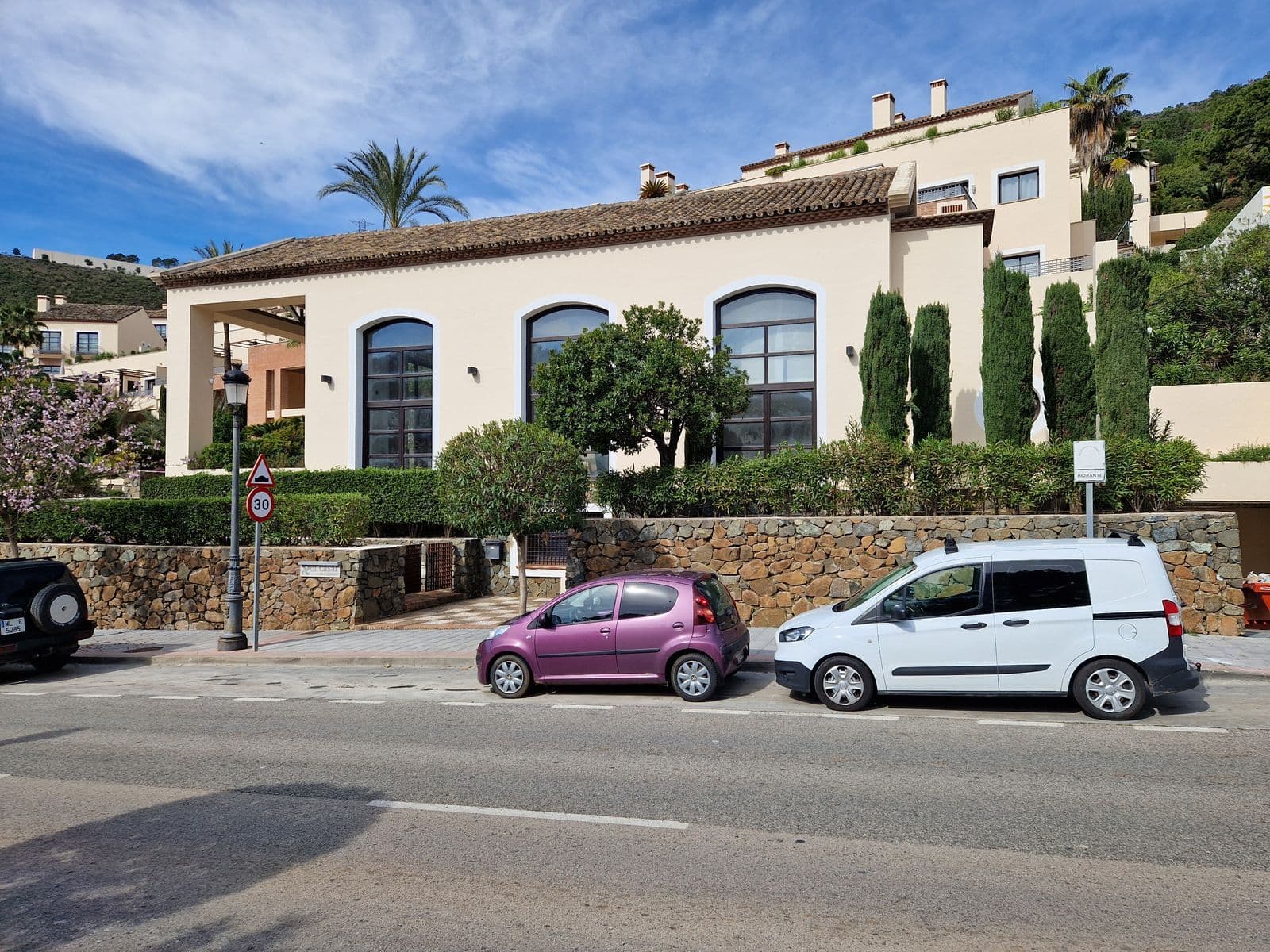 Commercial Premises in Benahavís, Benahavís