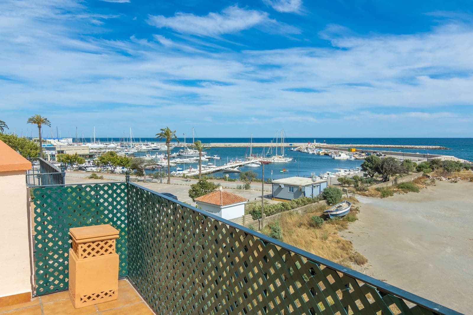 Townhouse in Estepona, Estepona