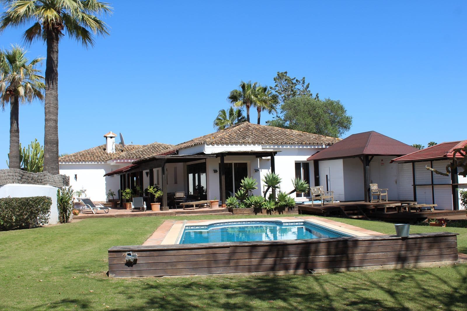 Detached Villa in Sotogrande Costa, Sotogrande