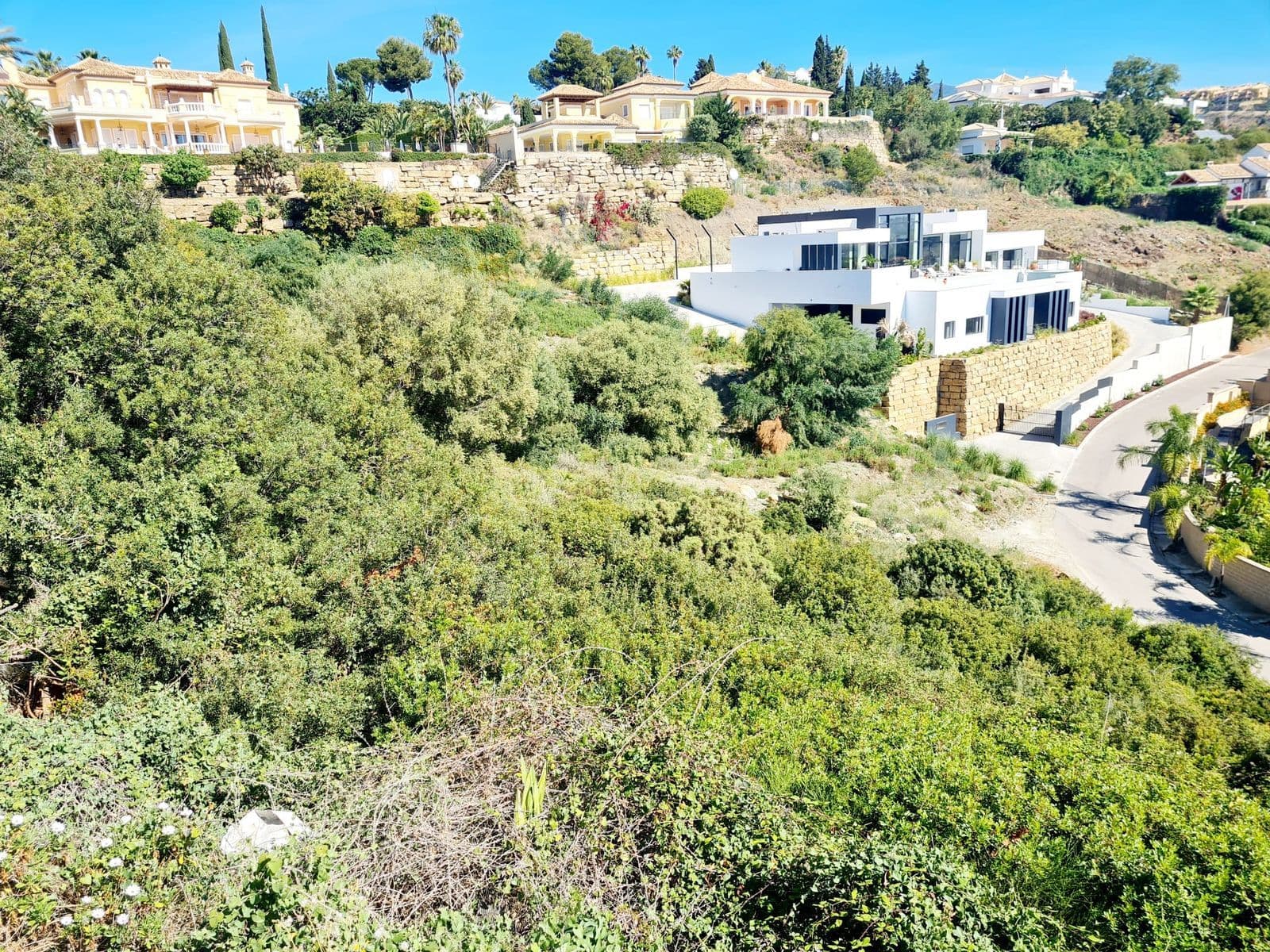 Residential Plot in Benahavís, Benahavís