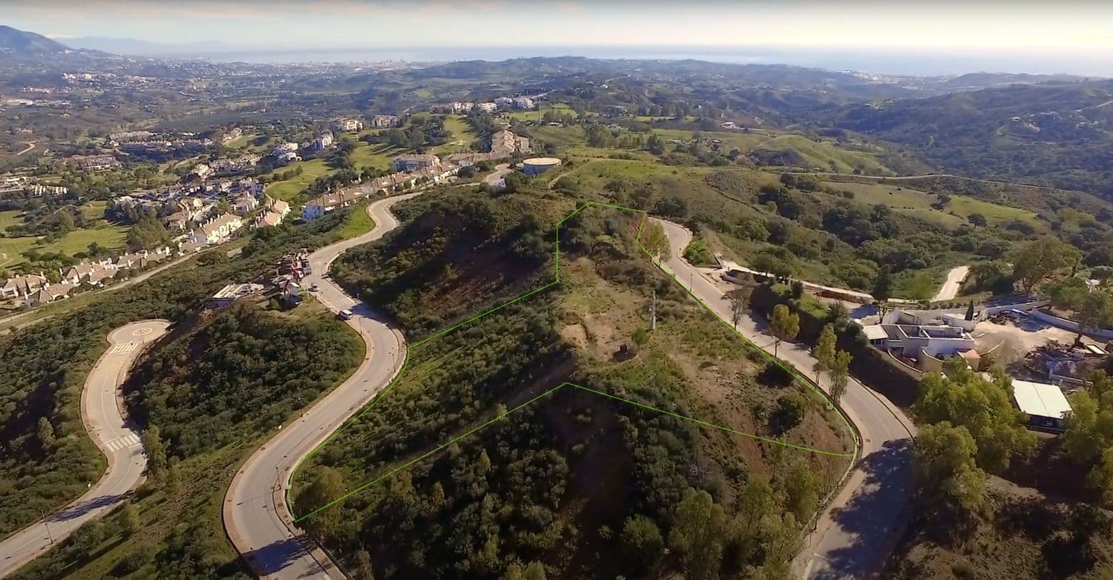 Residential Plot in La Mairena, Marbella East