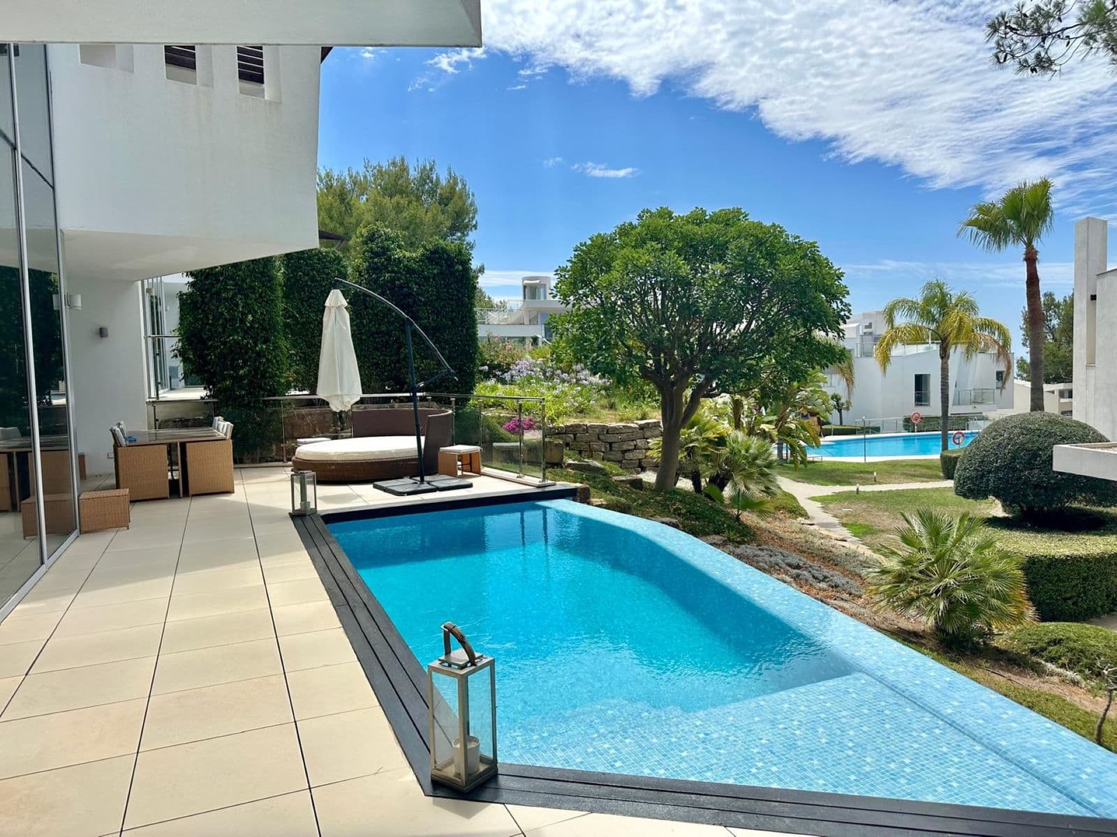 Townhouse in The Golden Mile, Marbella
