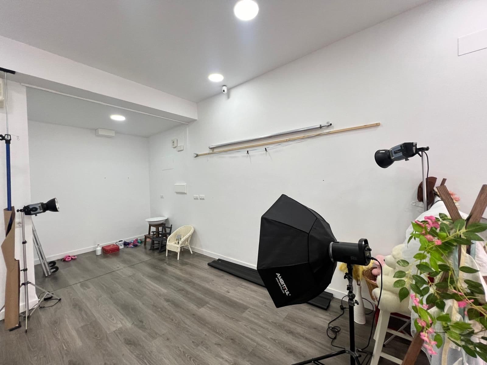 Commercial Premises in La Carihuela, Torremolinos