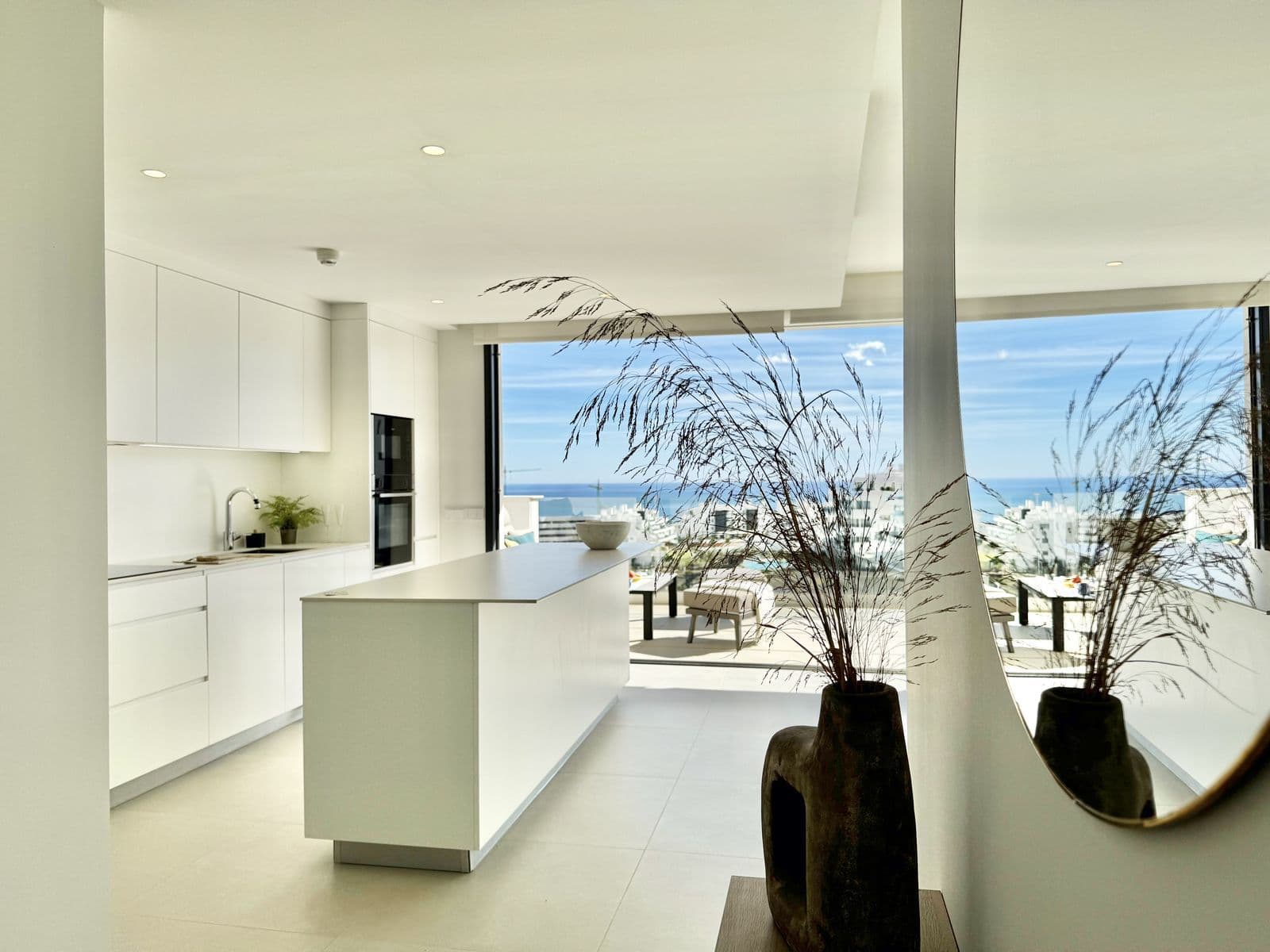 Middle Floor Apartment in Fuengirola, Fuengirola