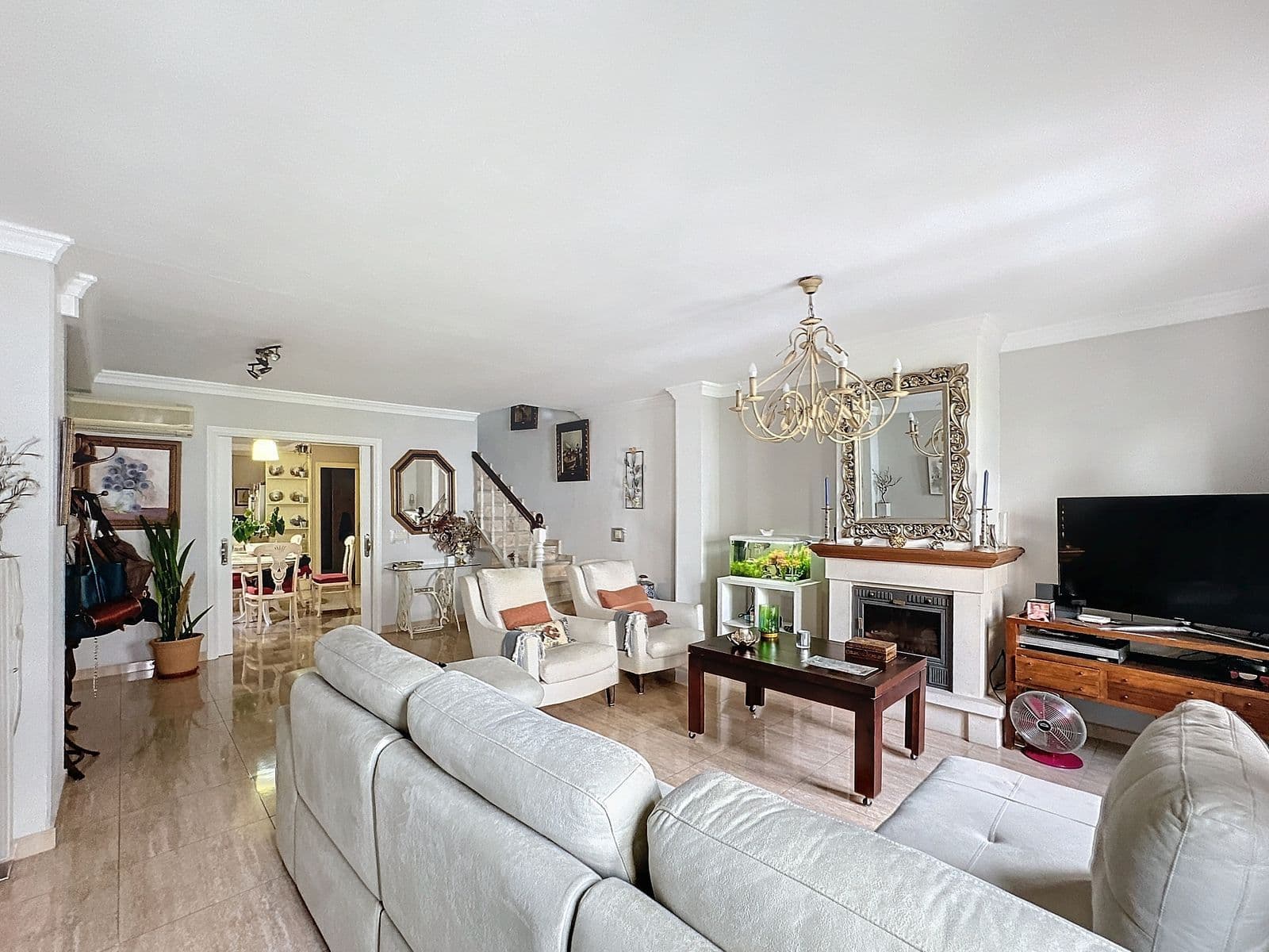 Semi-Detached House in Estepona, Estepona